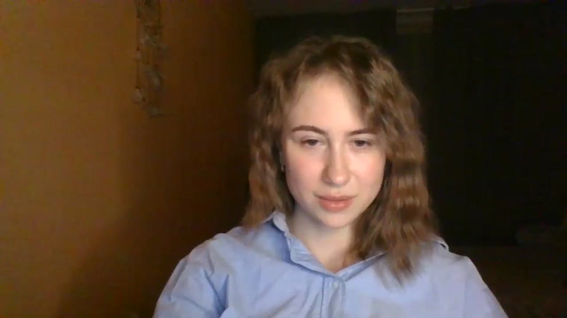 Gallery image thumbnail from Elix1r's myfreecams stream on, 04/06/2024, 21:52 image 6 of 20