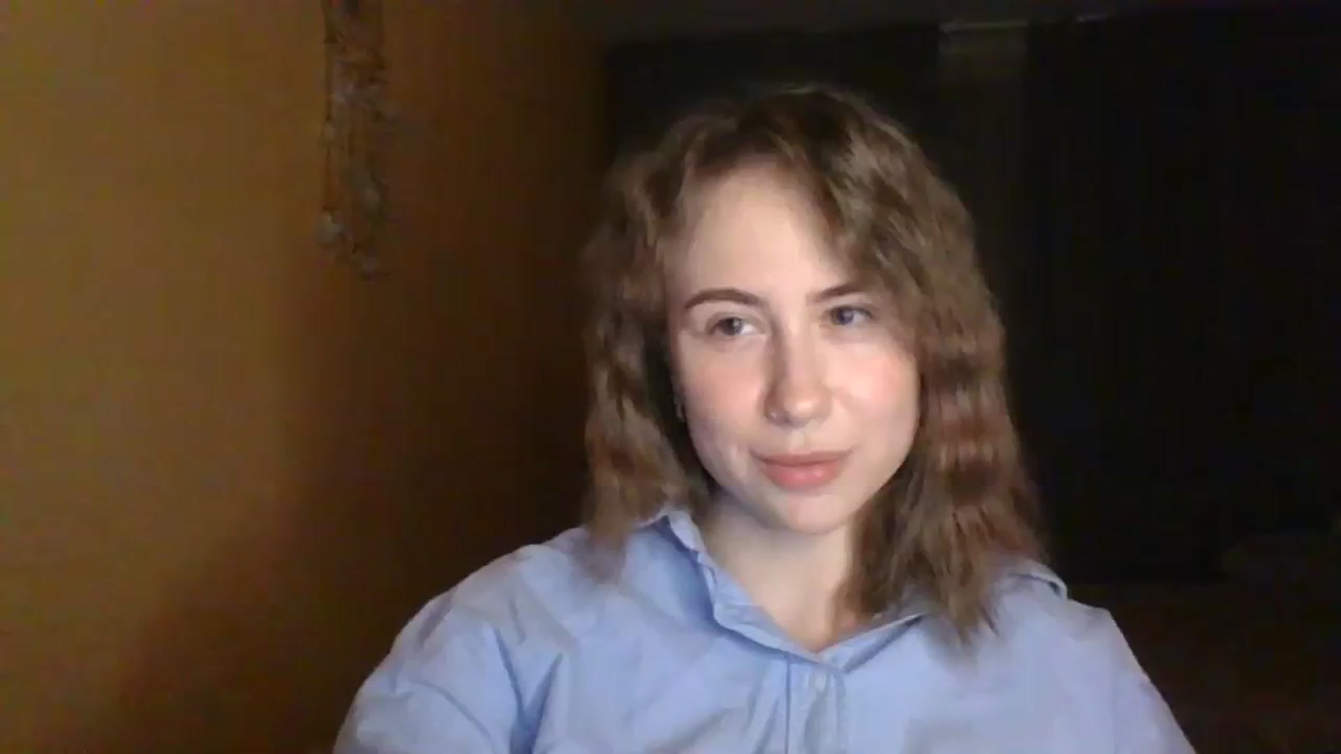 Gallery image thumbnail from Elix1r's myfreecams stream on, 04/06/2024, 21:52 image 7 of 20
