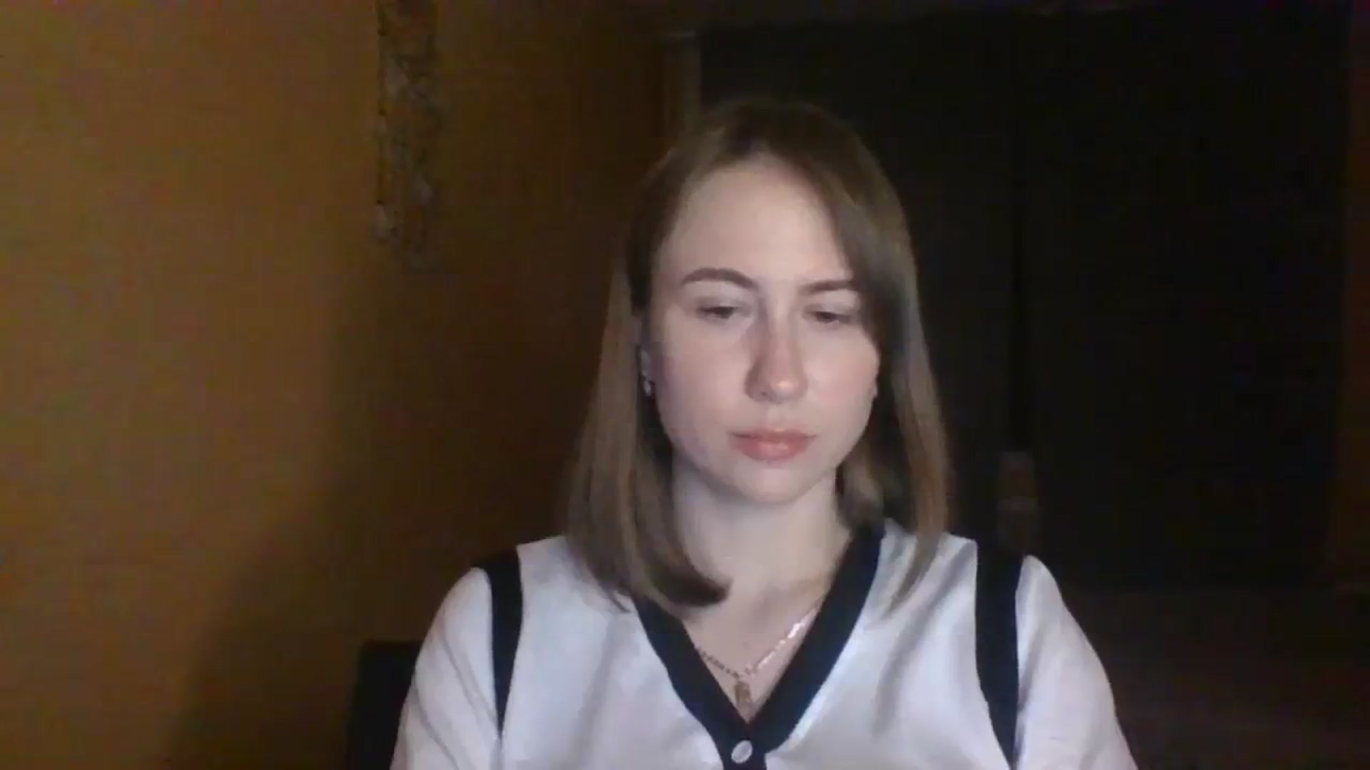Gallery image thumbnail from Elix1r's myfreecams stream on, 04/07/2024, 22:20 image 4 of 20