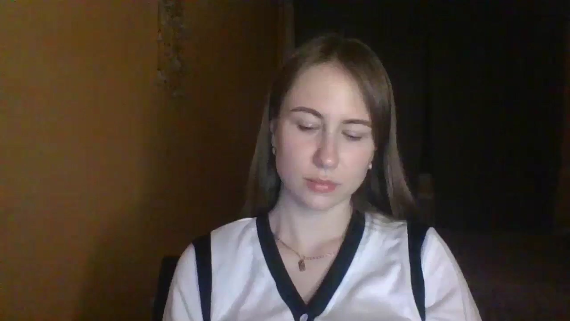 Gallery image thumbnail from Elix1r's myfreecams stream on, 04/07/2024, 22:20 image 17 of 20