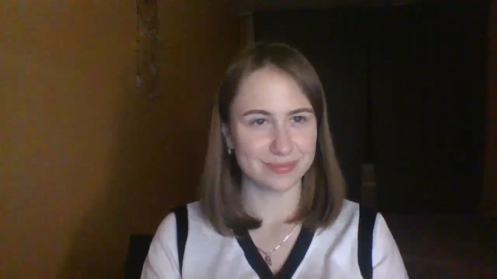 Gallery image thumbnail from Elix1r's myfreecams stream on, 04/07/2024, 22:20 image 15 of 20