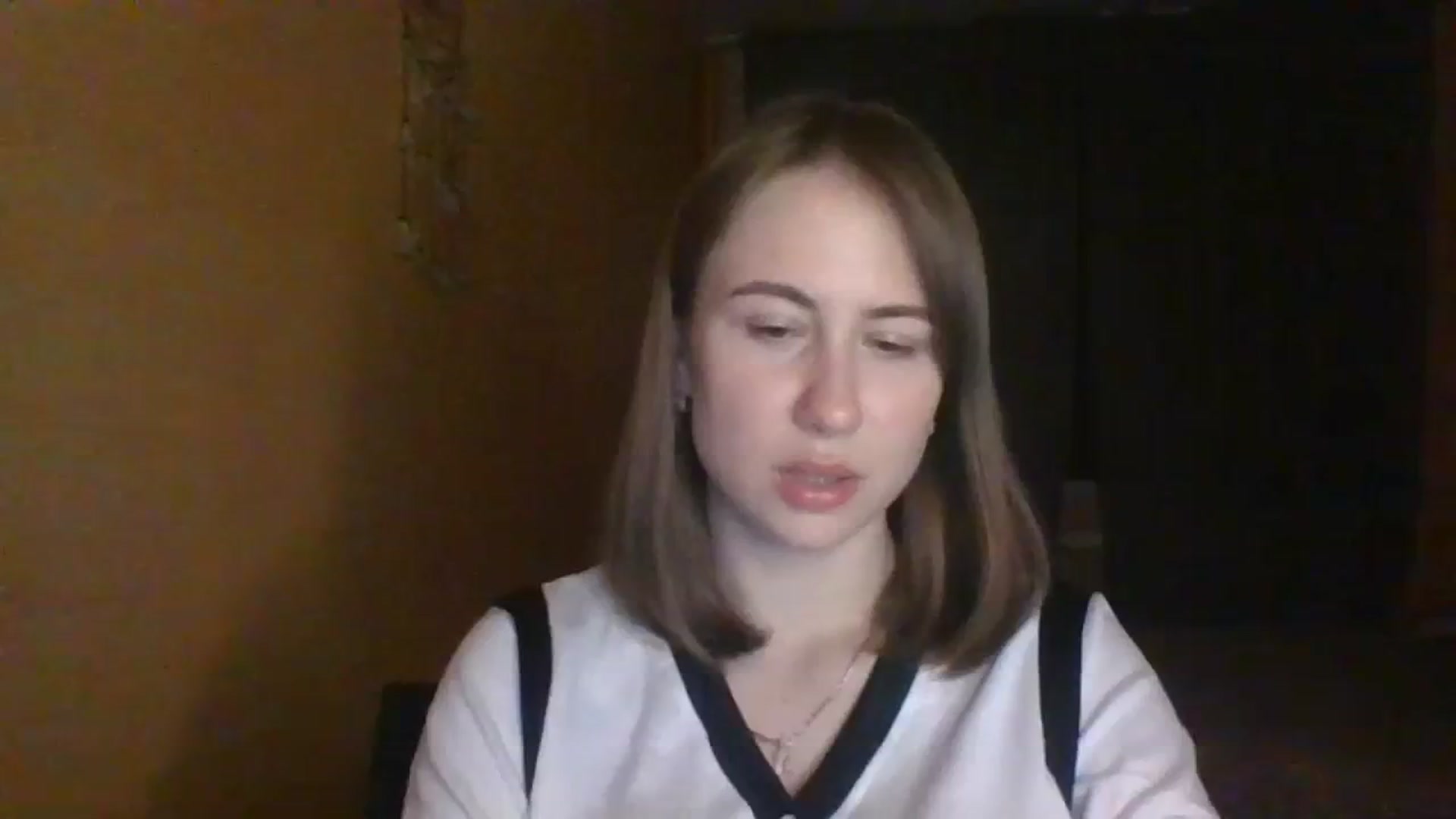 Gallery image thumbnail from Elix1r's myfreecams stream on, 04/07/2024, 22:20 image 3 of 20
