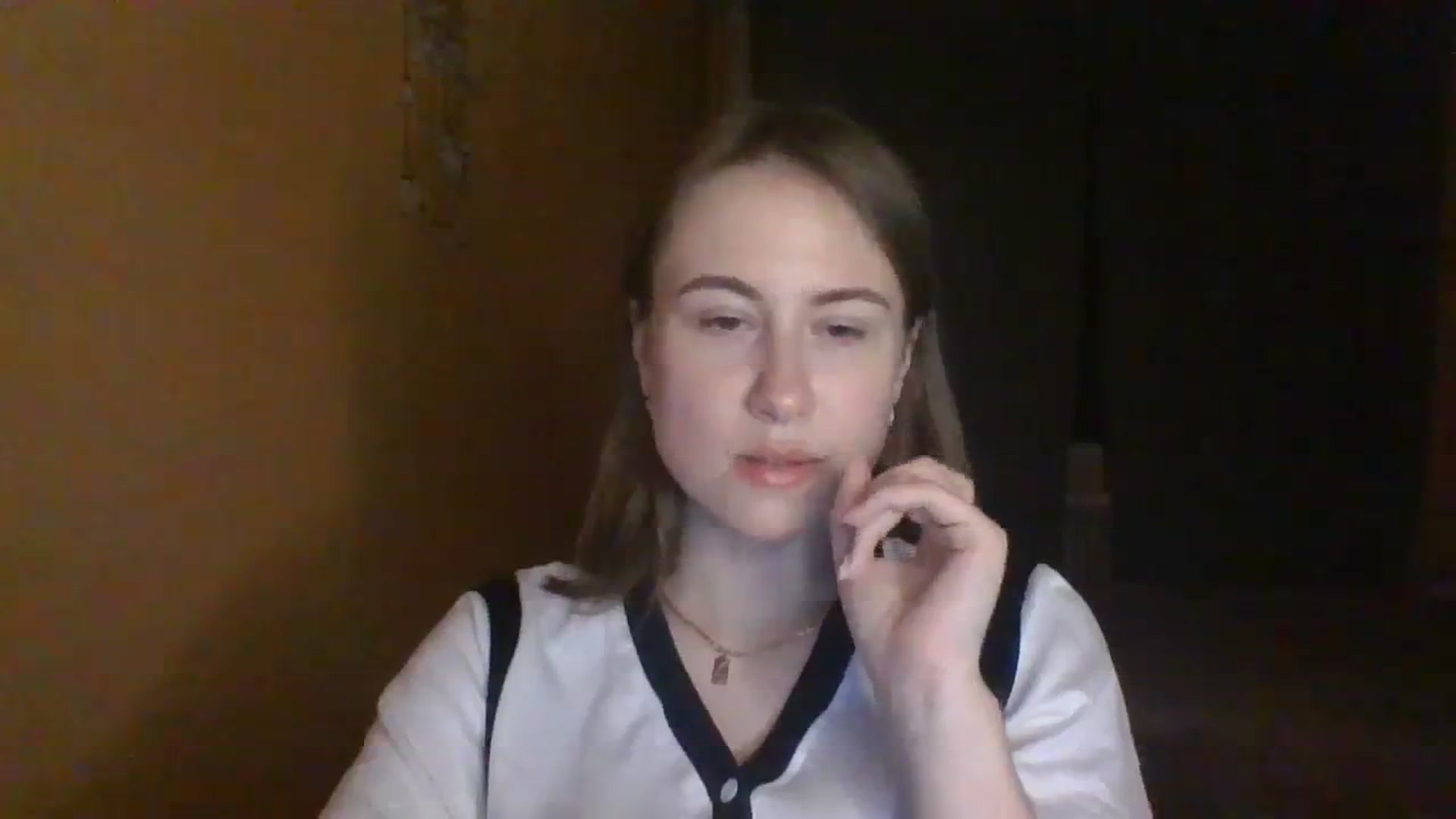Gallery image thumbnail from Elix1r's myfreecams stream on, 04/07/2024, 22:20 image 18 of 20