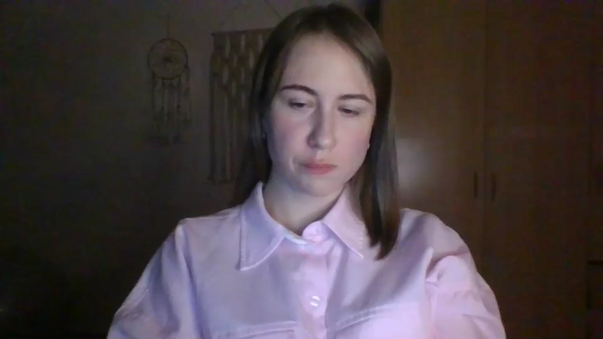 Gallery image thumbnail from Elix1r's myfreecams stream on, 04/17/2024, 21:35 image 1 of 20