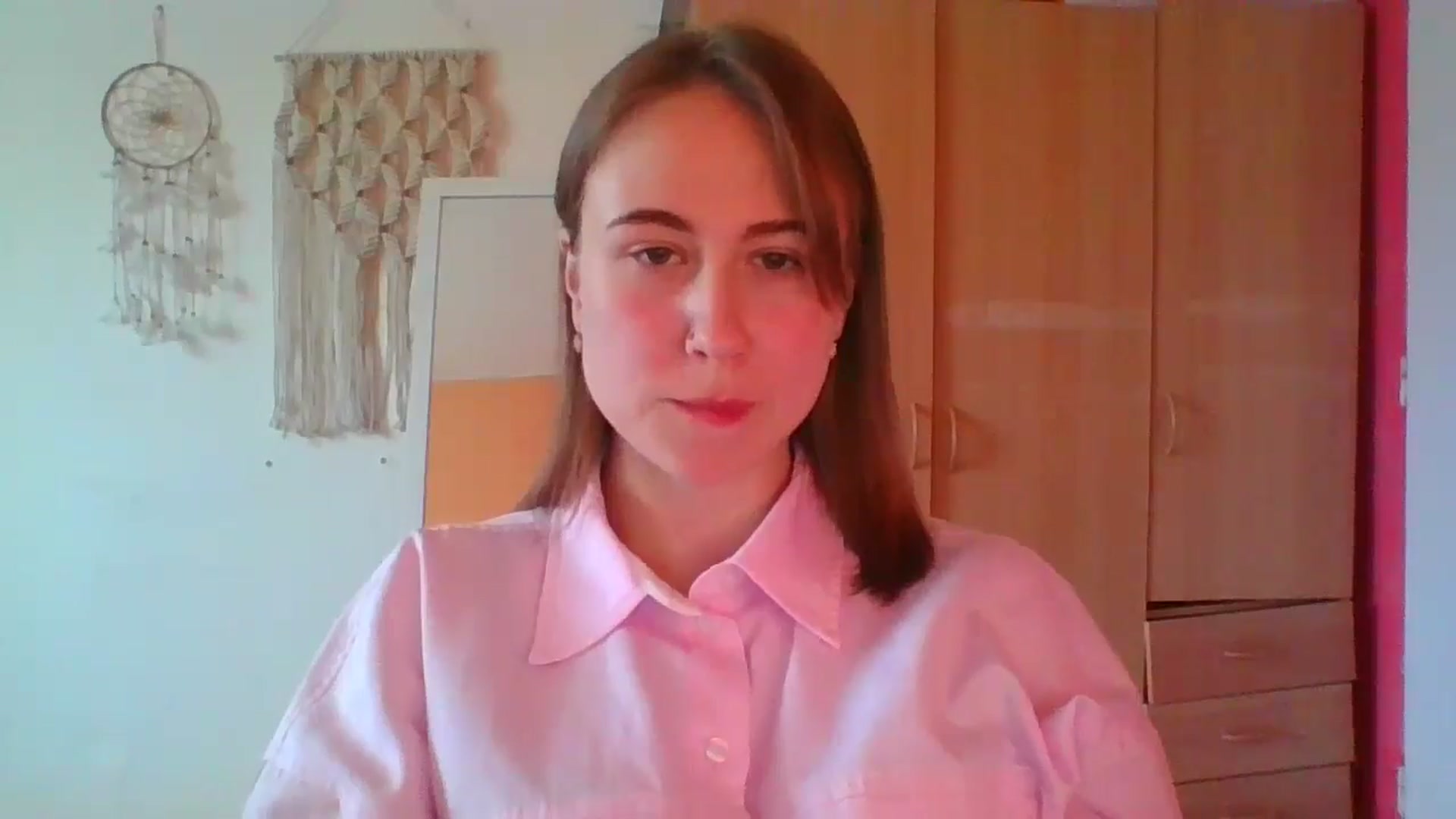 Gallery image thumbnail from Elix1r's myfreecams stream on, 04/19/2024, 15:47 image 20 of 20