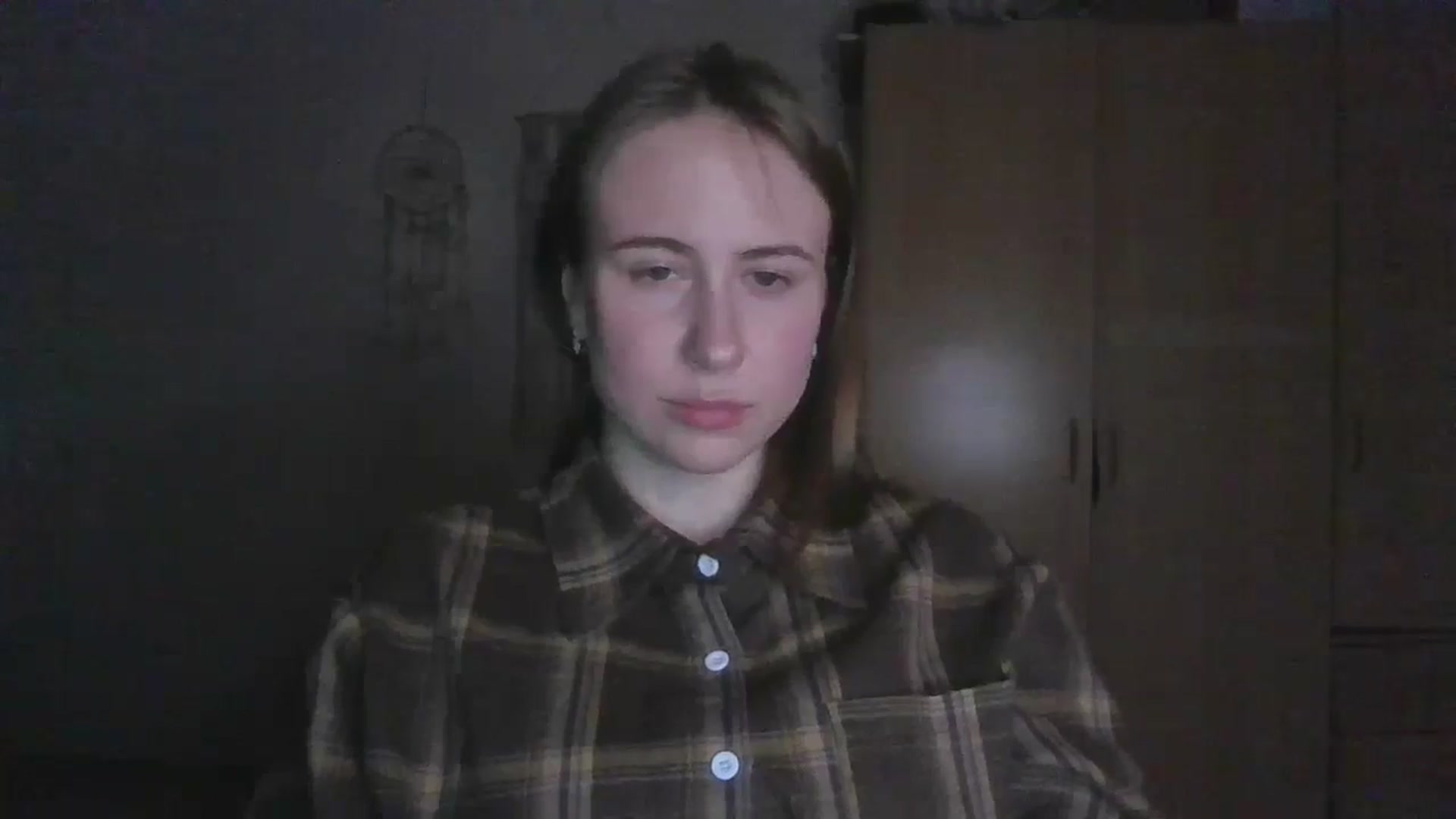 Gallery image thumbnail from Elix1r's myfreecams stream on, 04/28/2024, 22:39 image 19 of 20