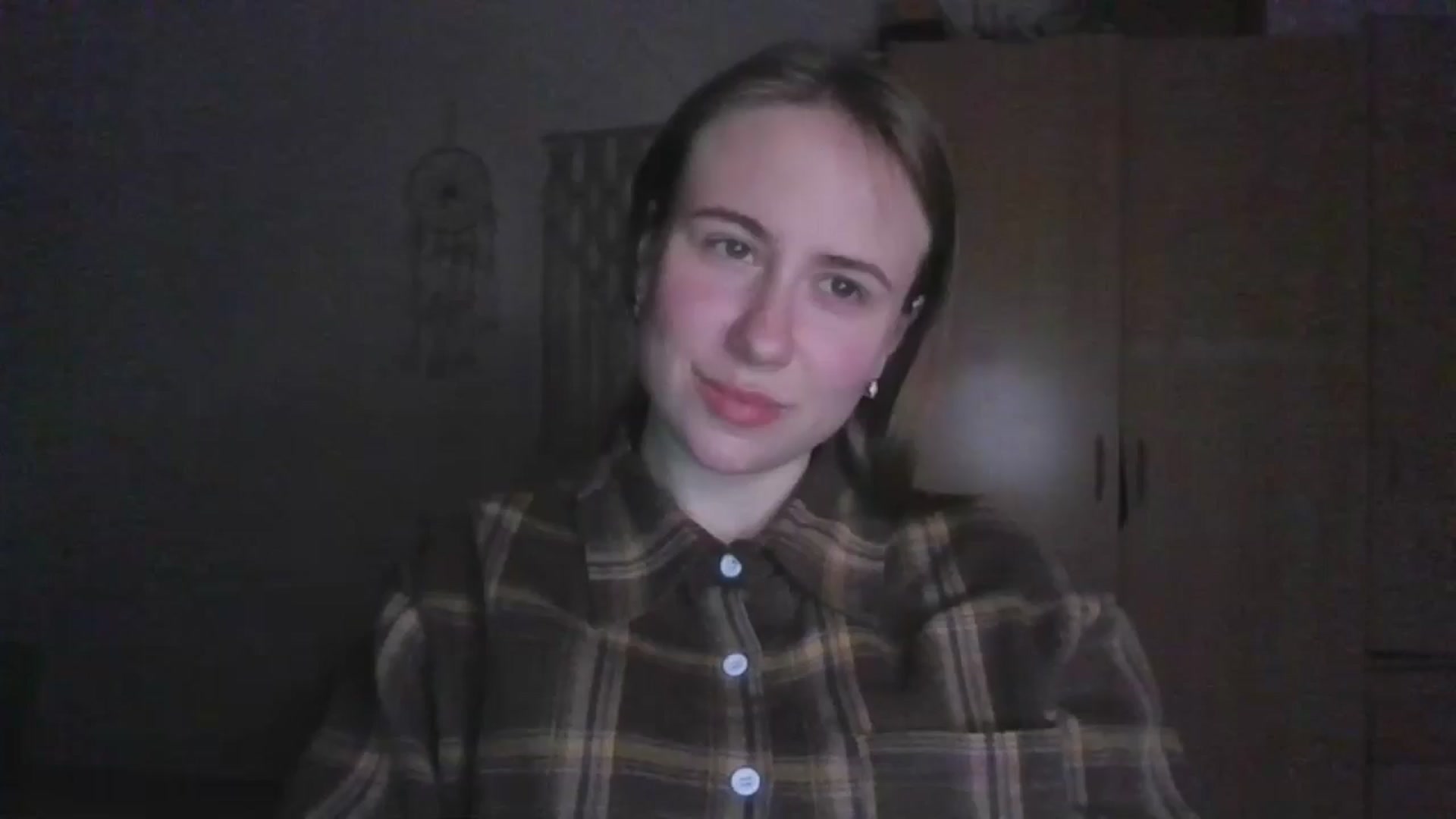 Gallery image thumbnail from Elix1r's myfreecams stream on, 04/28/2024, 22:39 image 1 of 20