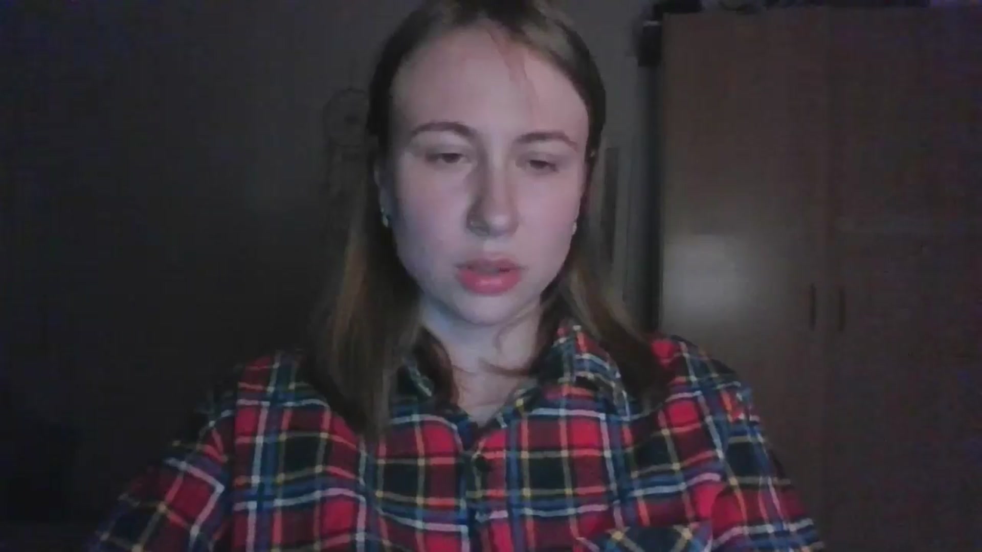 Gallery image thumbnail from Elix1r's myfreecams stream on, 05/02/2024, 20:48 image 13 of 20