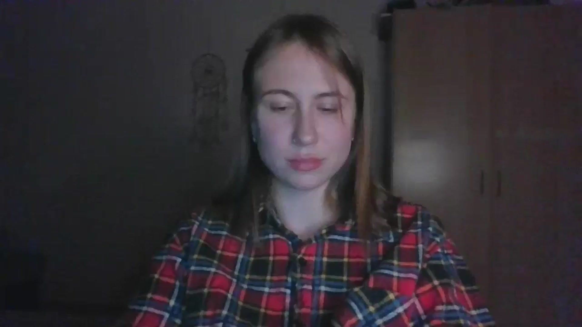 Gallery image thumbnail from Elix1r's myfreecams stream on, 05/02/2024, 21:18 image 19 of 20