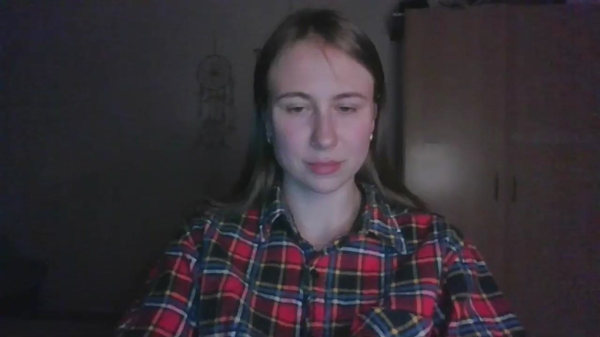 Gallery image thumbnail from Elix1r's myfreecams stream on, 05/02/2024, 21:18 image 6 of 20