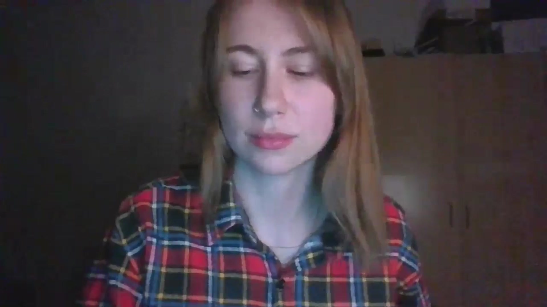 Gallery image thumbnail from Elix1r's myfreecams stream on, 05/02/2024, 22:18 image 18 of 20