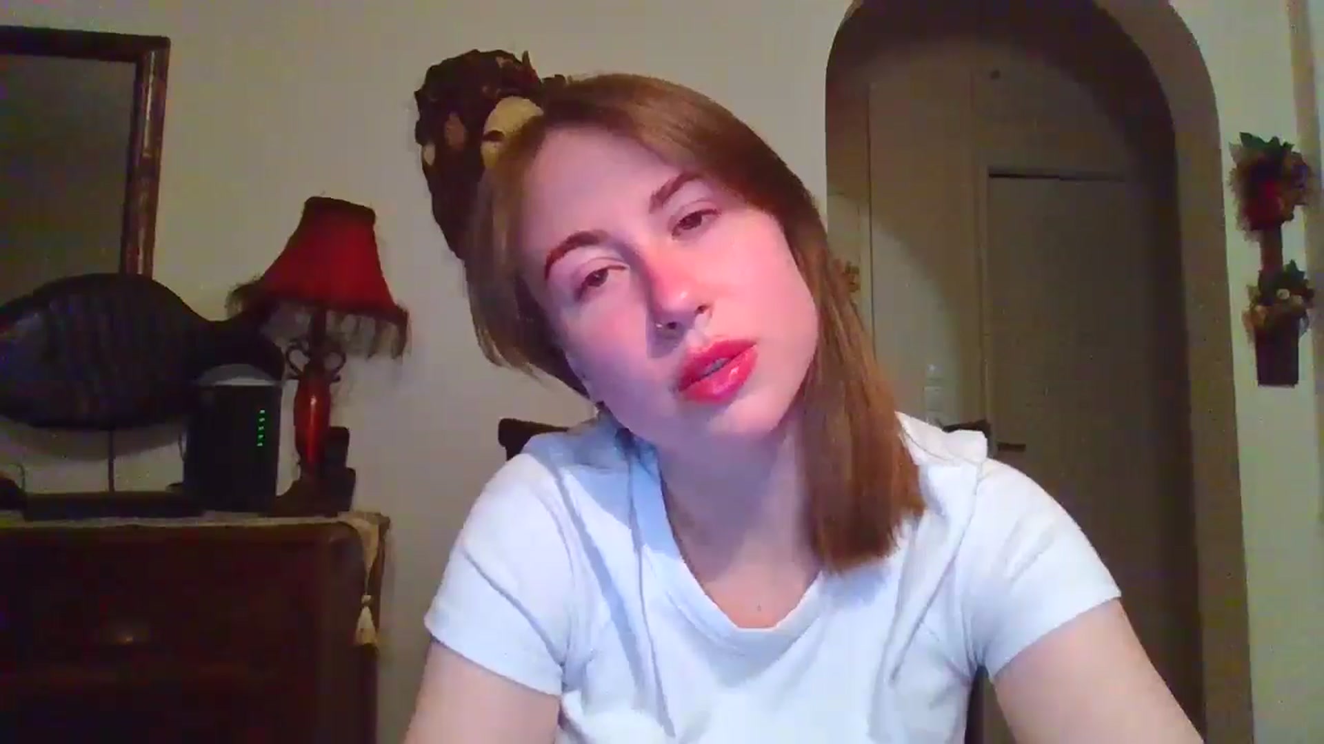 Gallery image thumbnail from Elix1r's myfreecams stream on, 05/06/2024, 19:57 image 14 of 20