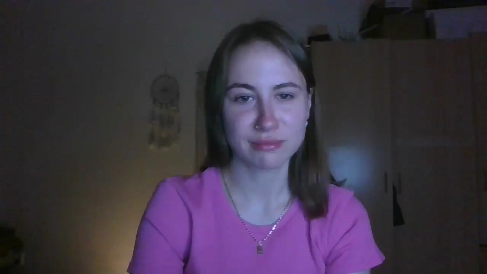 Gallery image thumbnail from Elix1r's myfreecams stream on, 05/12/2024, 21:20 image 18 of 20