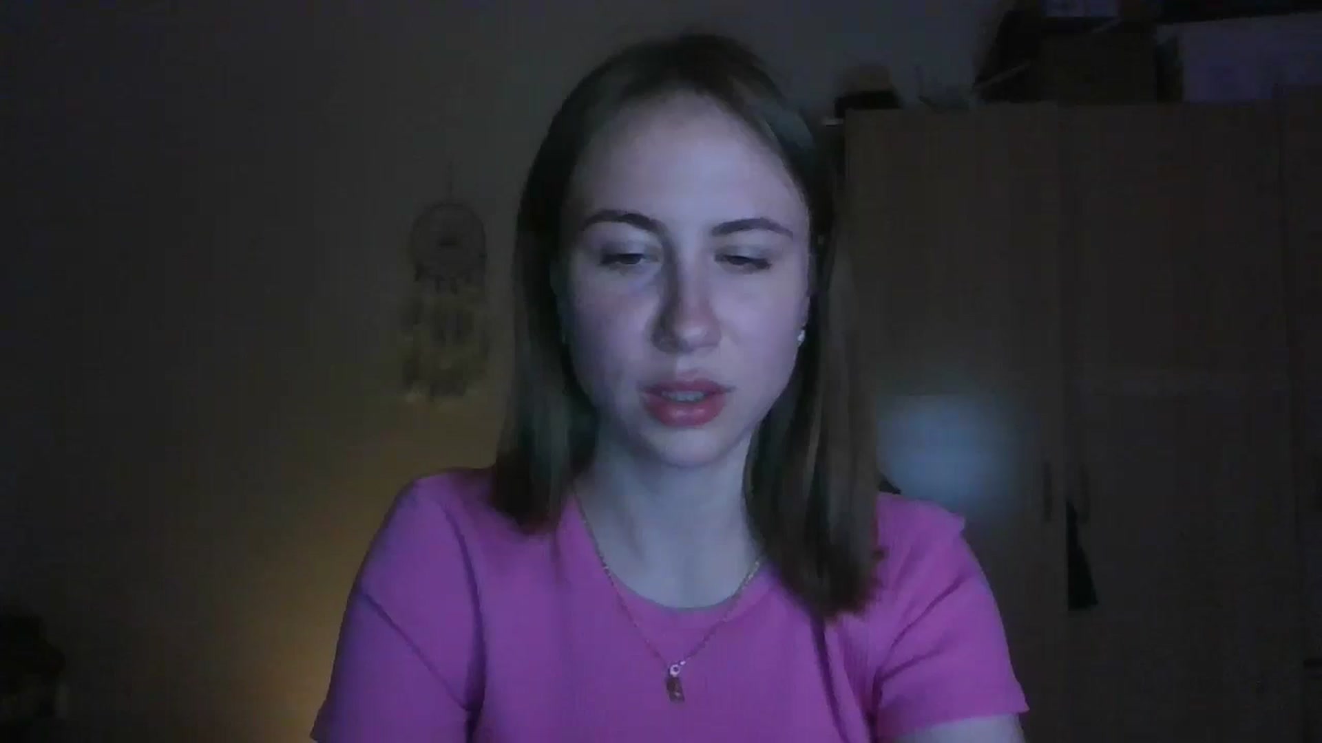 Gallery image thumbnail from Elix1r's myfreecams stream on, 05/12/2024, 21:20 image 17 of 20