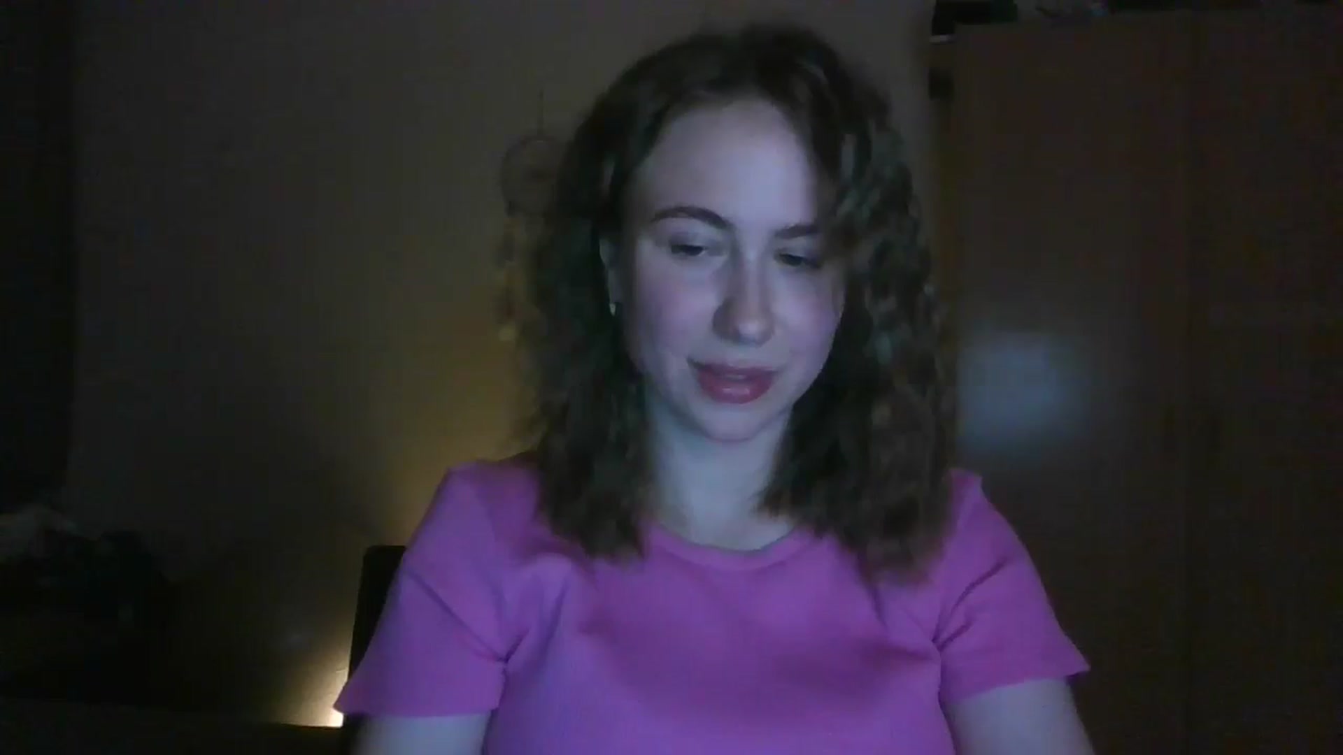 Gallery image thumbnail from Elix1r's myfreecams stream on, 05/13/2024, 22:03 image 5 of 20