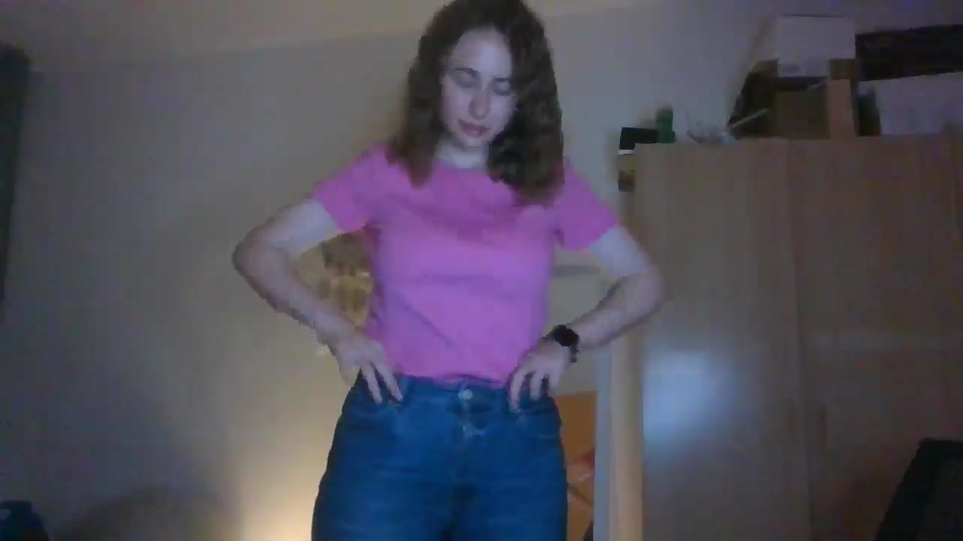 Gallery image thumbnail from Elix1r's myfreecams stream on, 05/13/2024, 22:03 image 14 of 20