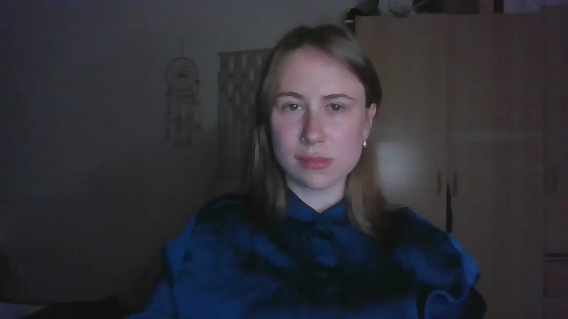 Gallery image thumbnail from Elix1r's myfreecams stream on, 05/17/2024, 21:56 image 11 of 20