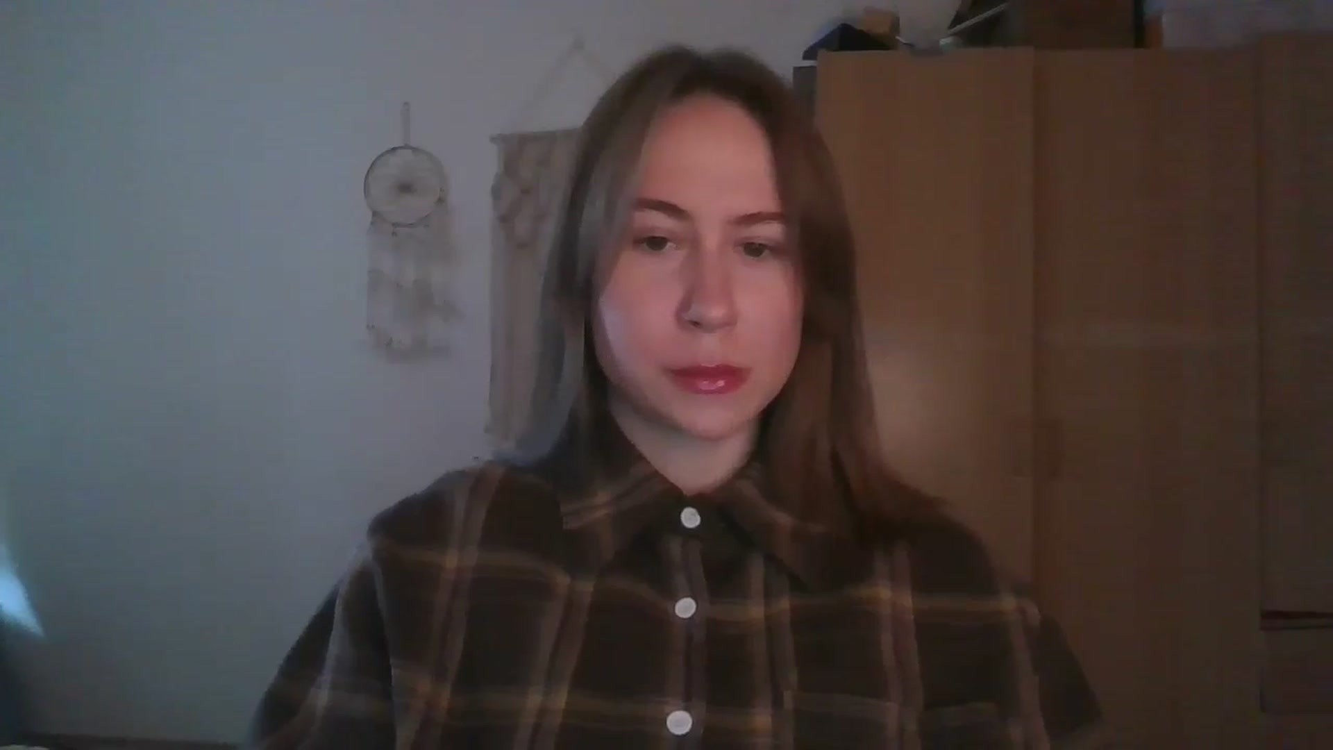Gallery image thumbnail from Elix1r's myfreecams stream on, 05/19/2024, 12:00 image 3 of 20