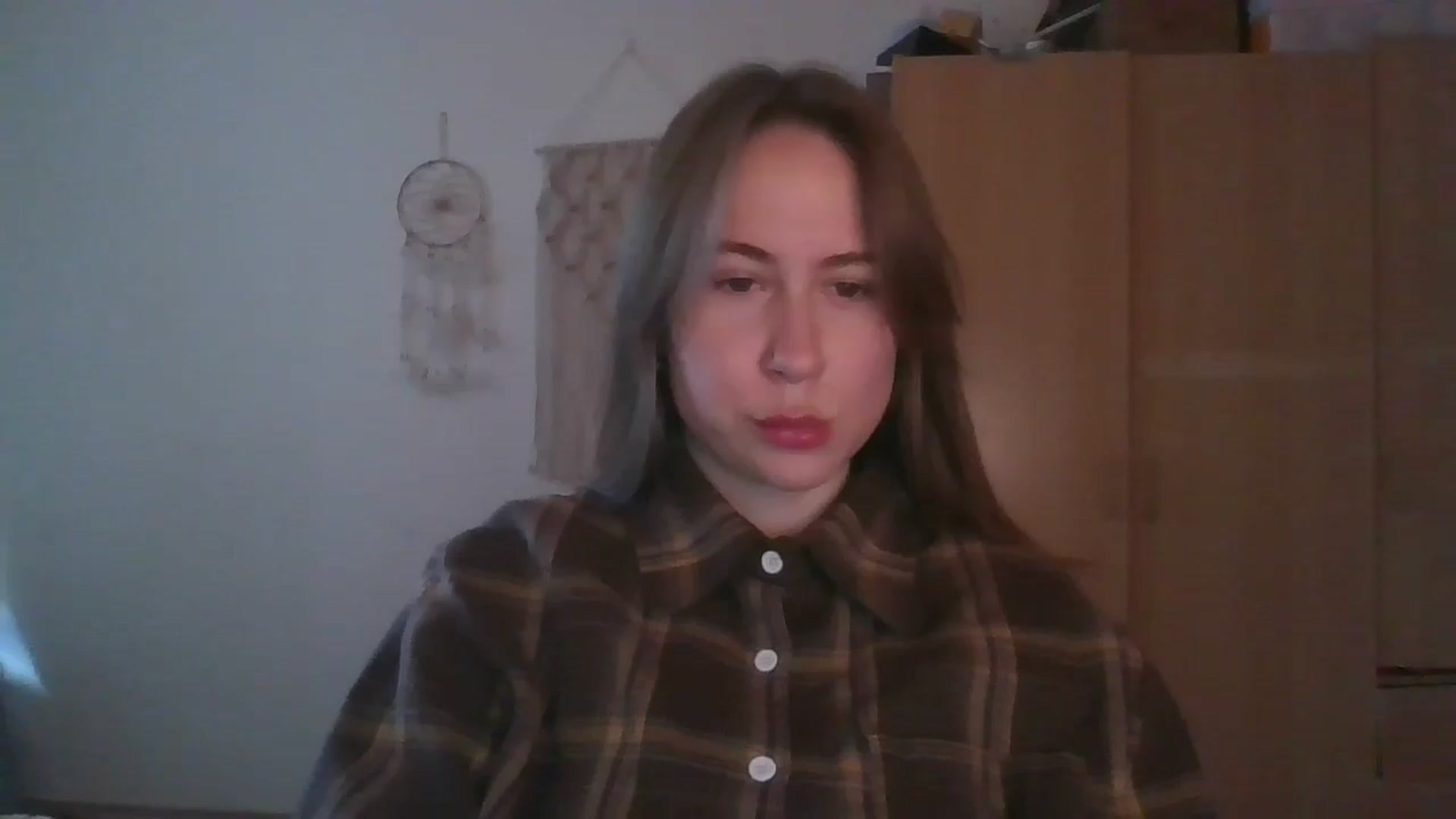 Gallery image thumbnail from Elix1r's myfreecams stream on, 05/19/2024, 12:00 image 4 of 20