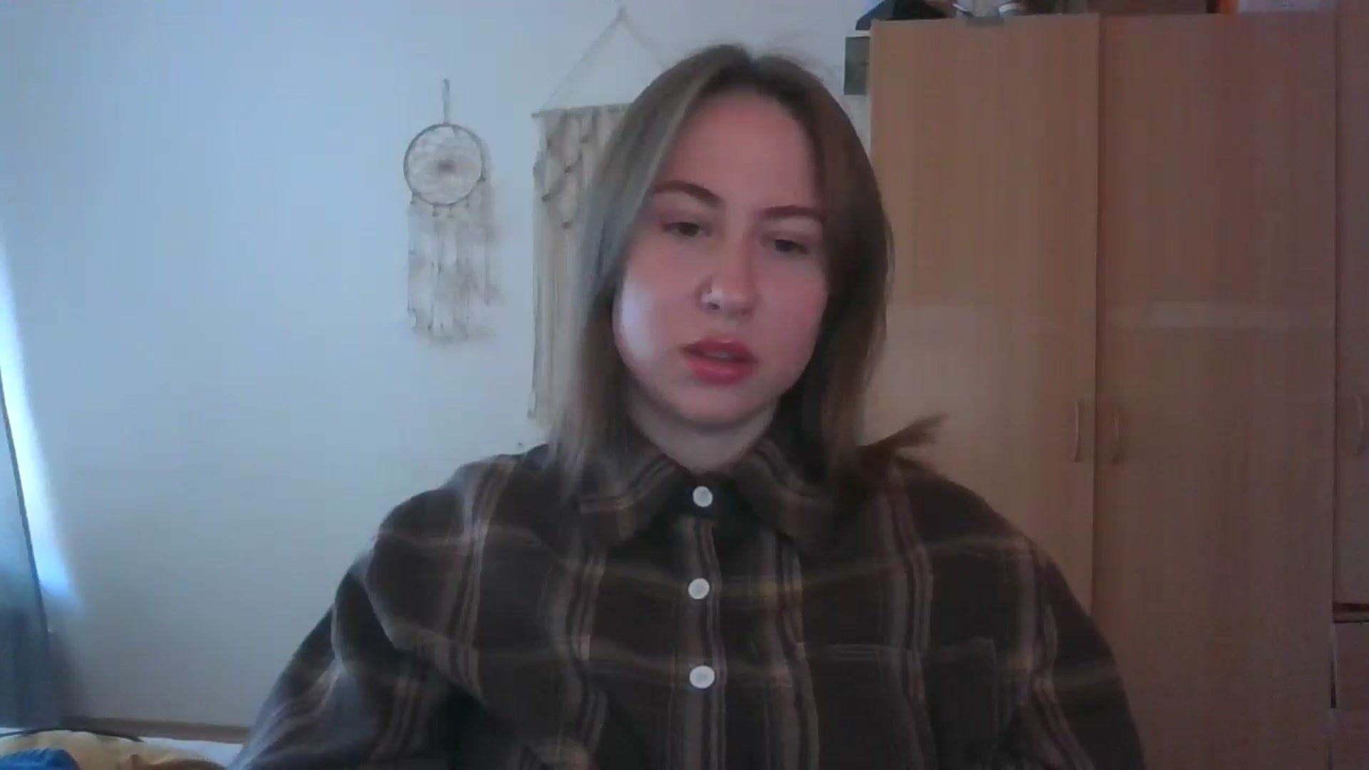 Gallery image thumbnail from Elix1r's myfreecams stream on, 05/19/2024, 12:00 image 15 of 20