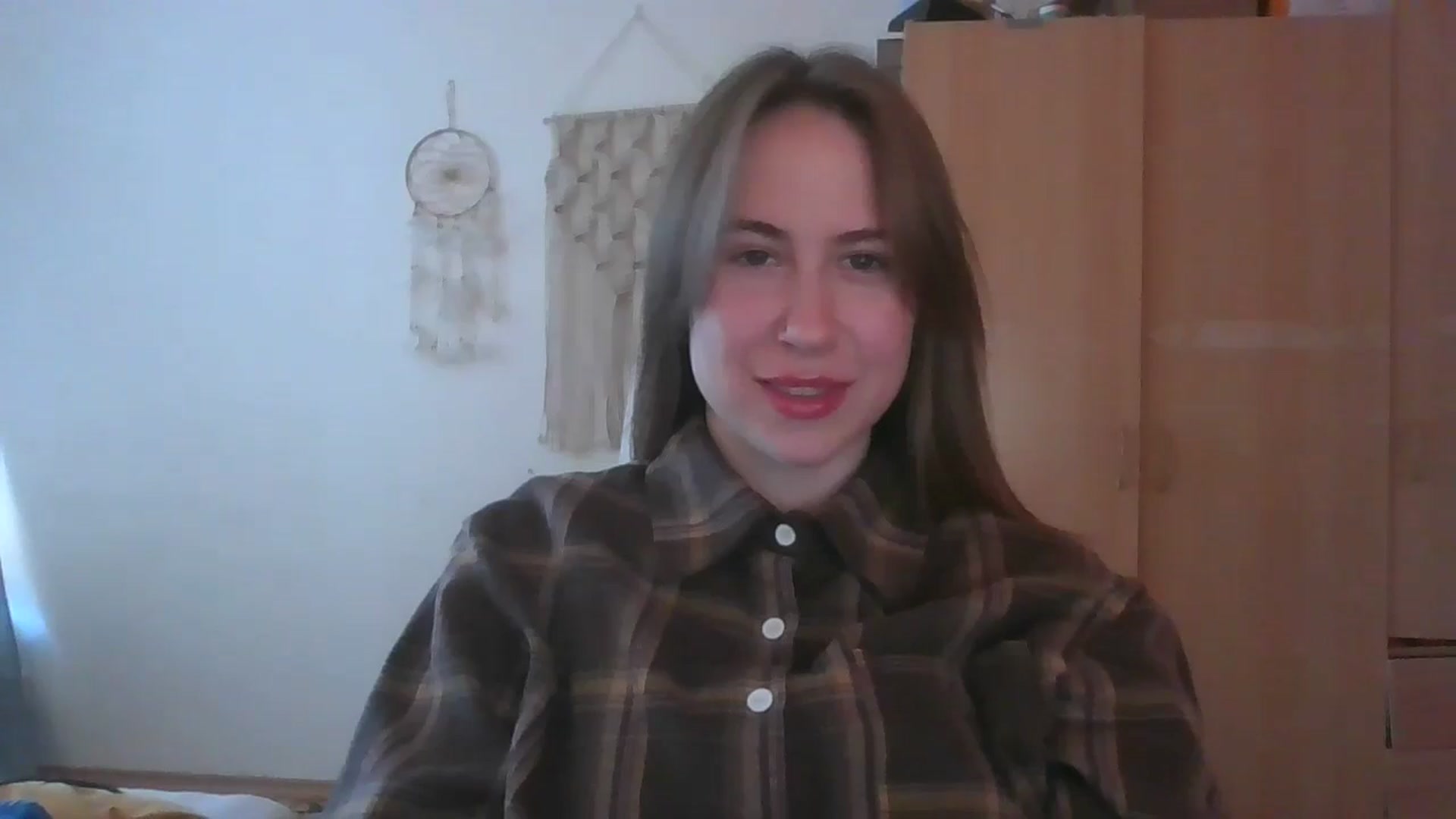 Gallery image thumbnail from Elix1r's myfreecams stream on, 05/19/2024, 12:00 image 10 of 20