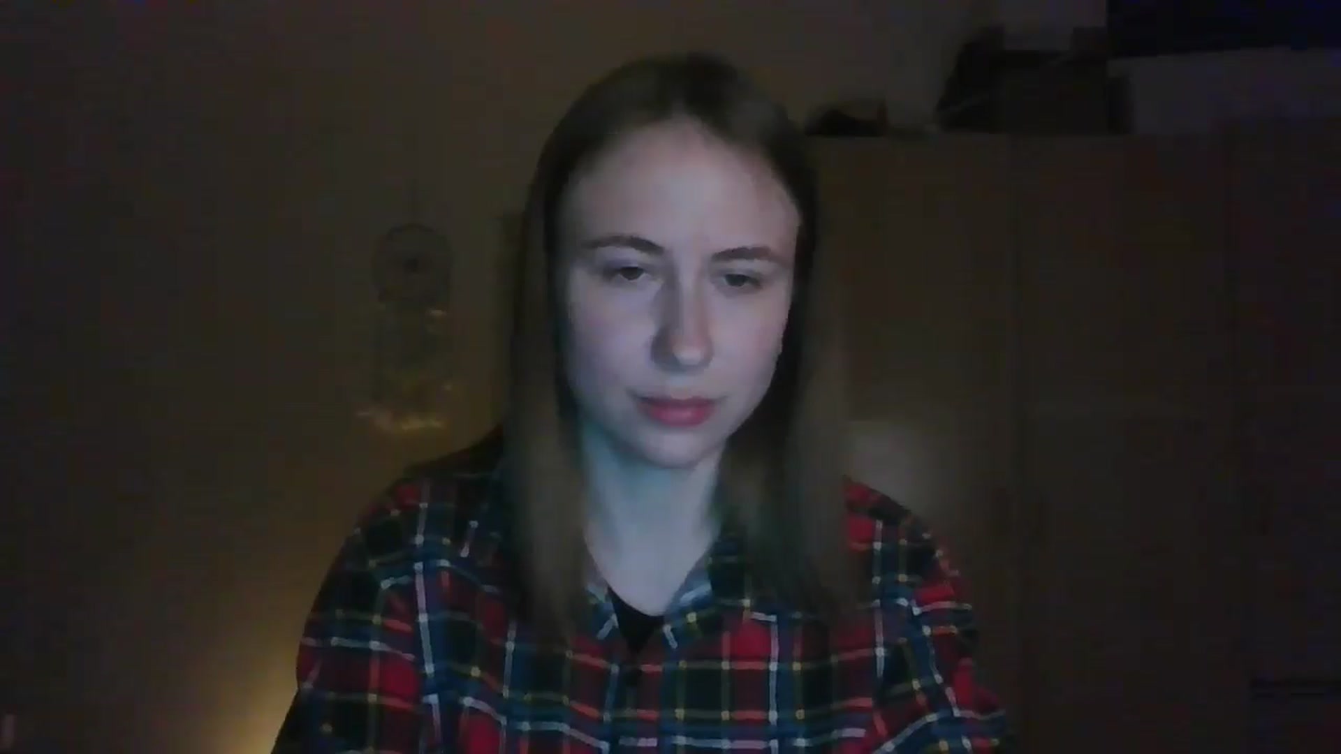 Gallery image thumbnail from Elix1r's myfreecams stream on, 05/21/2024, 21:56 image 8 of 20