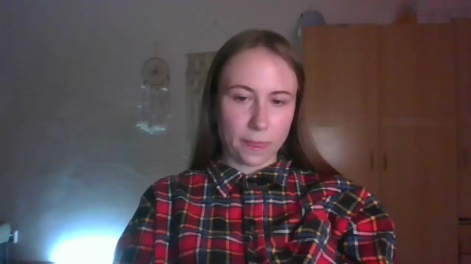 Gallery image thumbnail from Elix1r's myfreecams stream on, 05/28/2024, 21:20 image 19 of 20