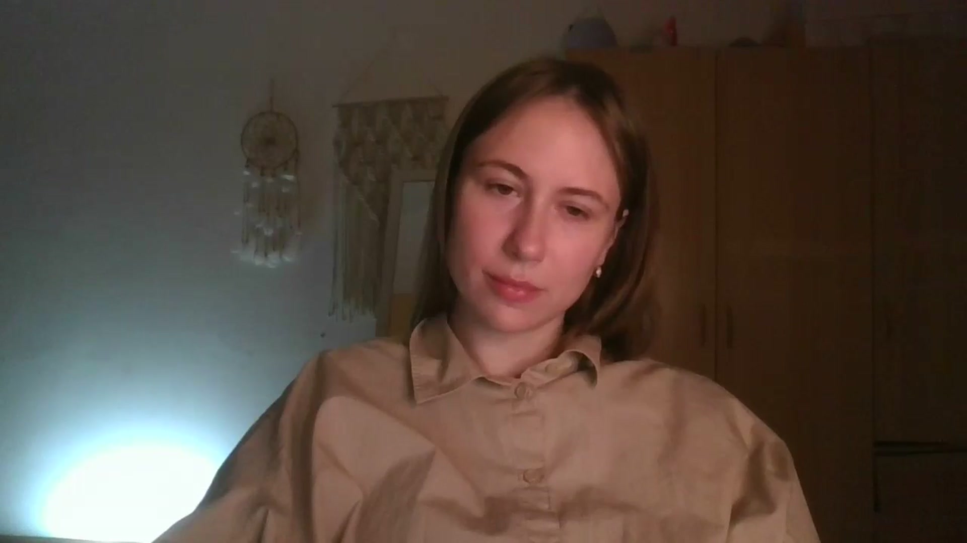 Gallery image thumbnail from Elix1r's myfreecams stream on, 06/06/2024, 22:22 image 17 of 20