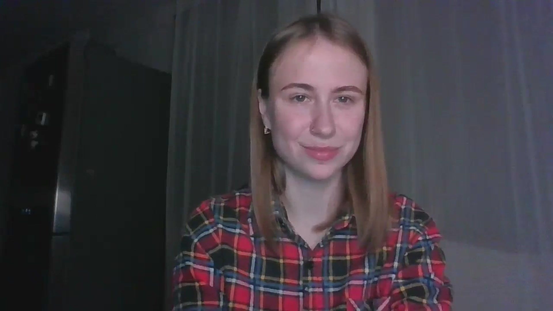 Gallery image thumbnail from Elix1r's myfreecams stream on, 06/12/2024, 21:08 image 20 of 20