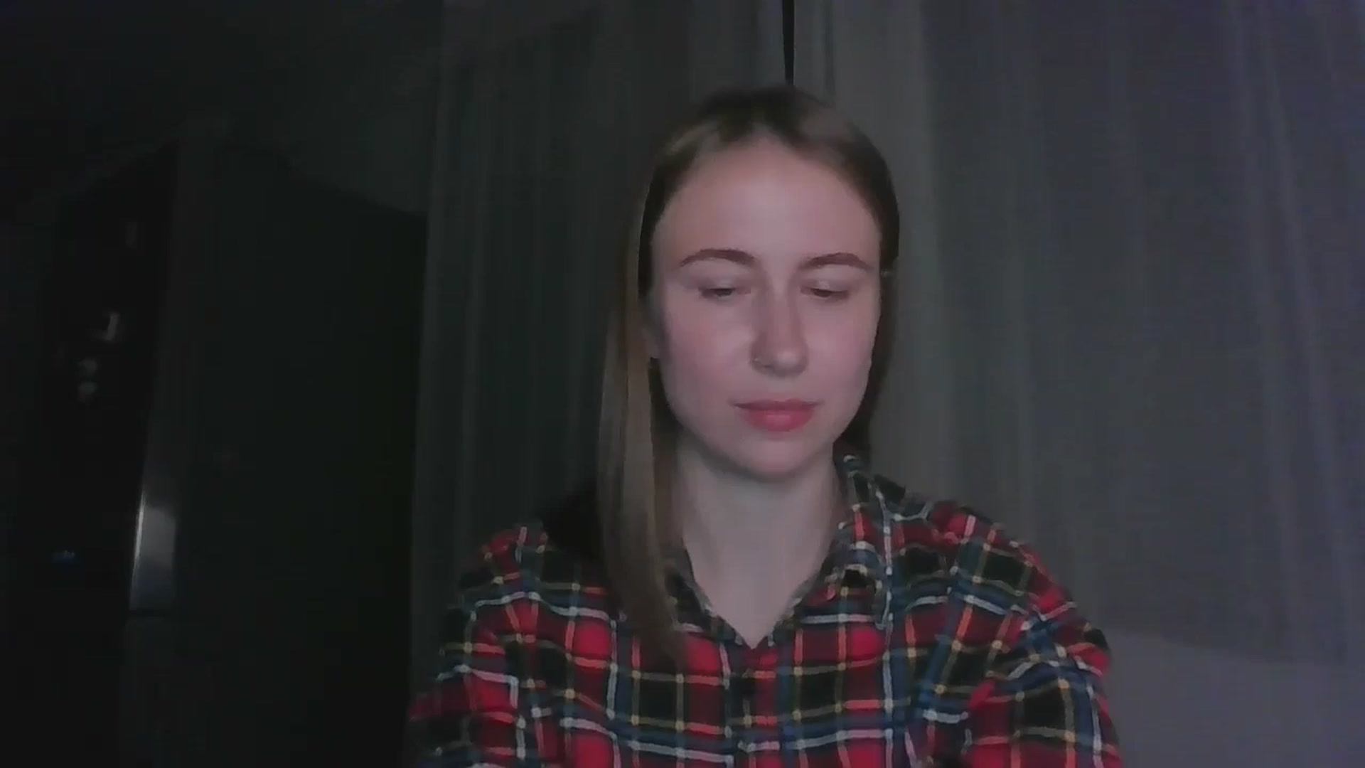 Gallery image thumbnail from Elix1r's myfreecams stream on, 06/12/2024, 21:43 image 10 of 20
