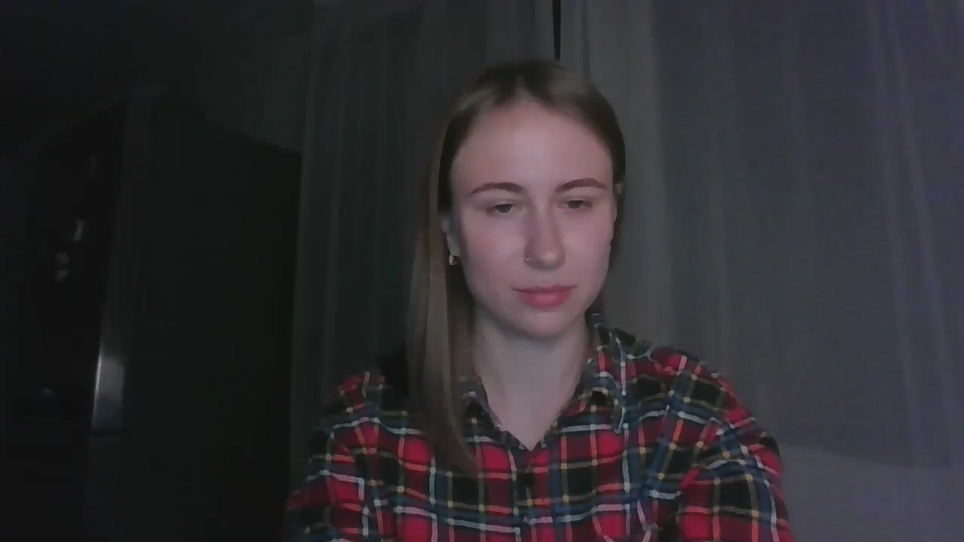 Gallery image thumbnail from Elix1r's myfreecams stream on, 06/12/2024, 21:43 image 9 of 20