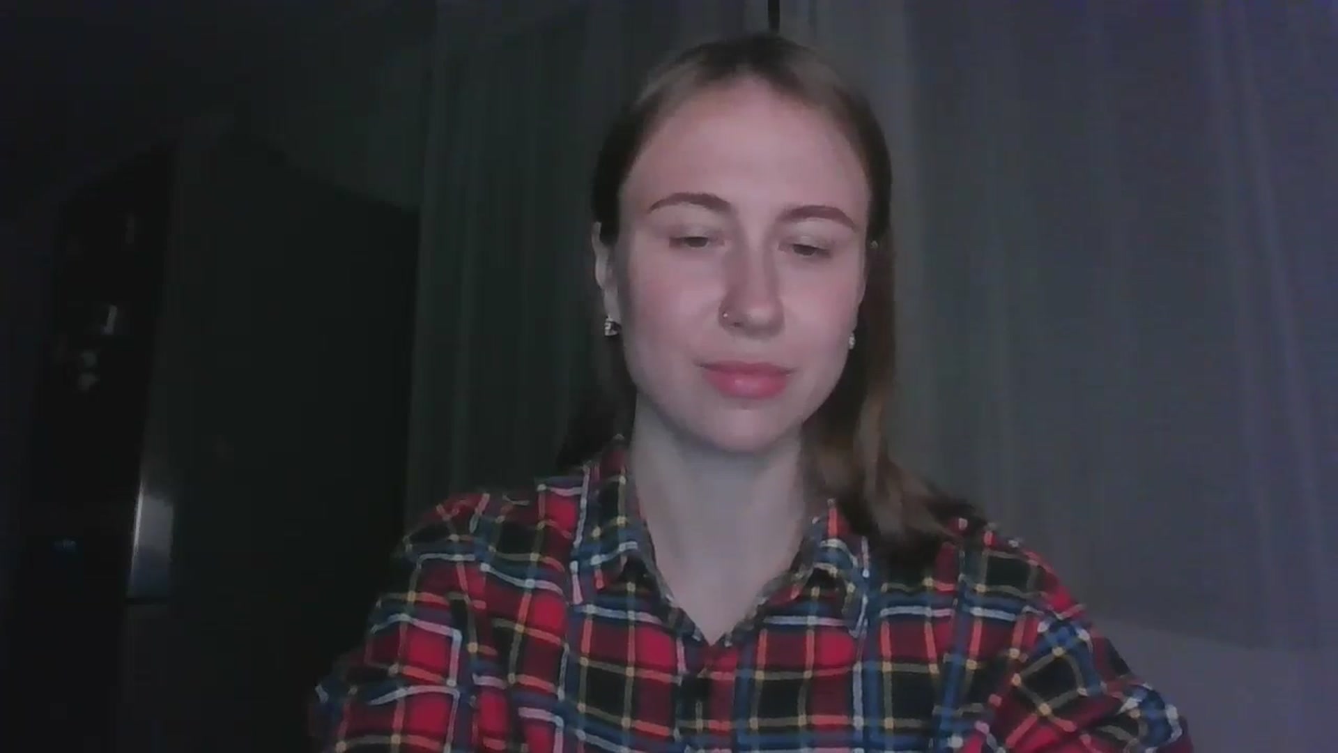 Gallery image thumbnail from Elix1r's myfreecams stream on, 06/12/2024, 21:43 image 20 of 20