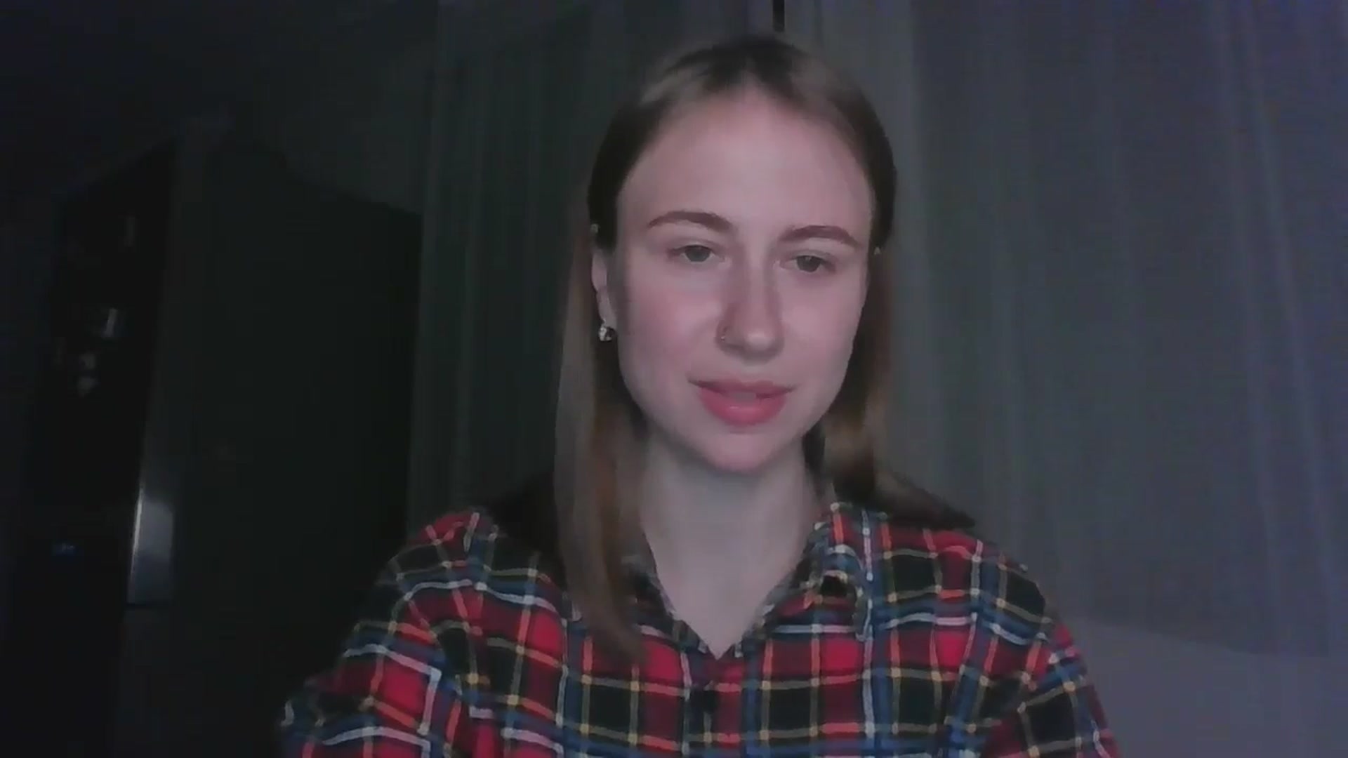 Gallery image thumbnail from Elix1r's myfreecams stream on, 06/12/2024, 21:43 image 18 of 20