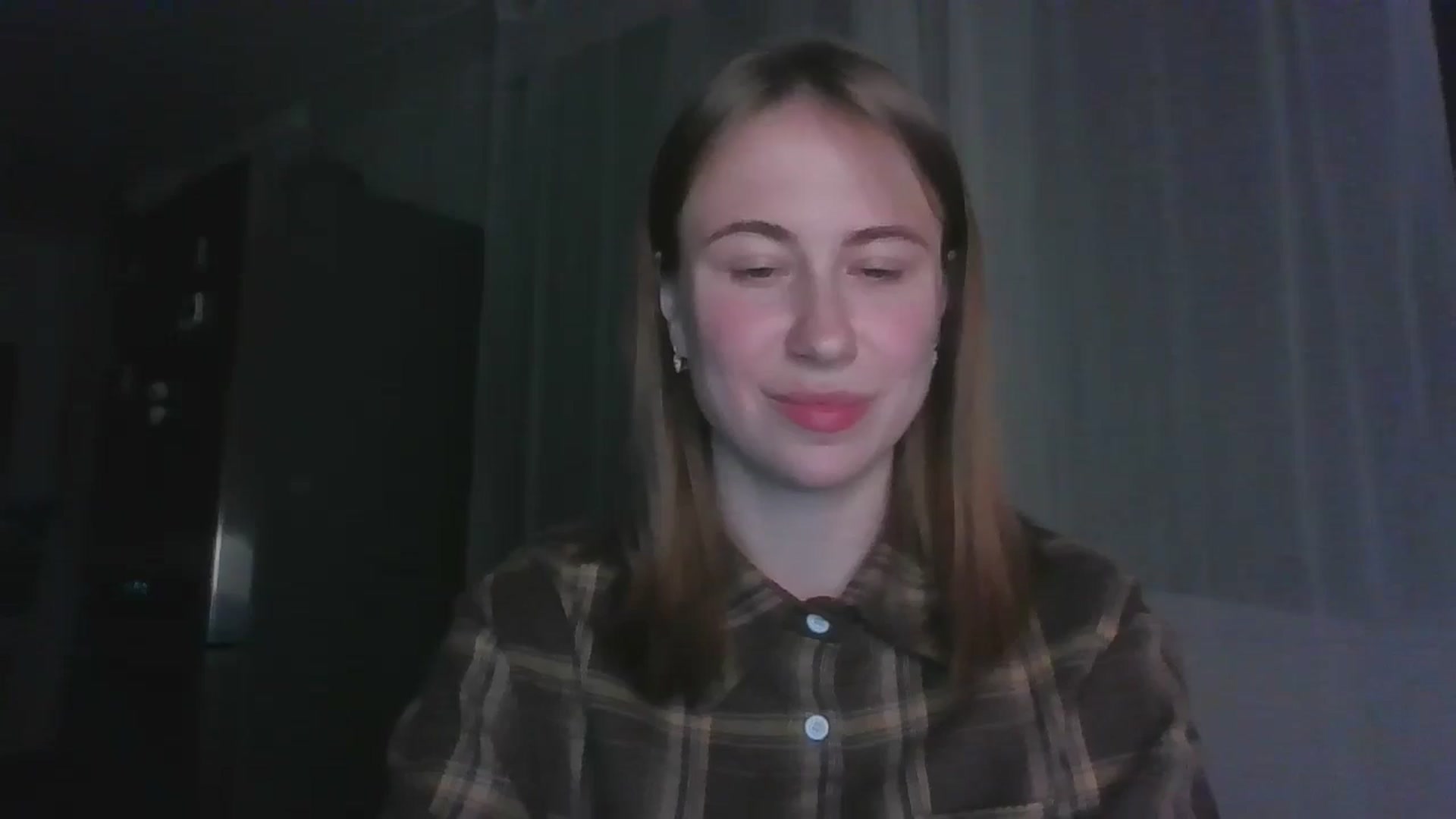 Gallery image thumbnail from Elix1r's myfreecams stream on, 06/14/2024, 22:29 image 1 of 20