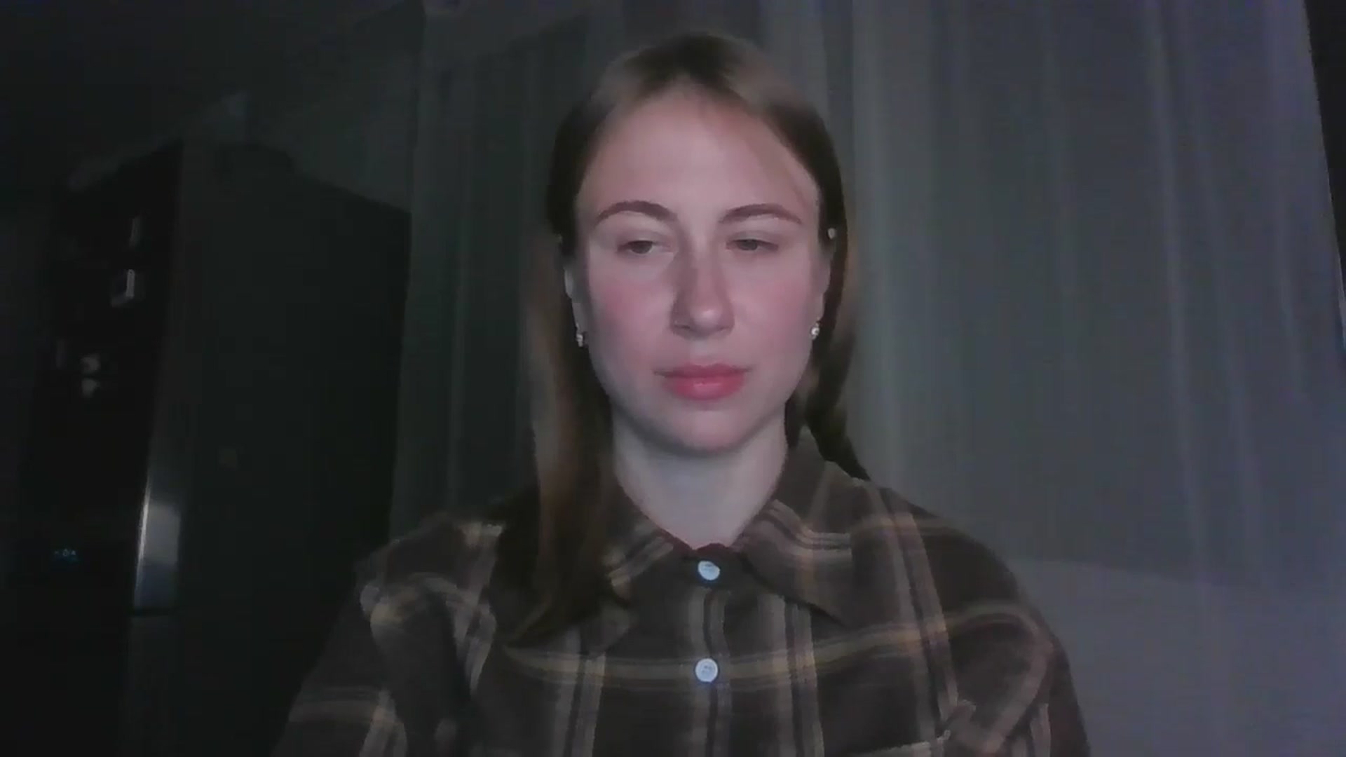 Gallery image thumbnail from Elix1r's myfreecams stream on, 06/14/2024, 22:29 image 14 of 20
