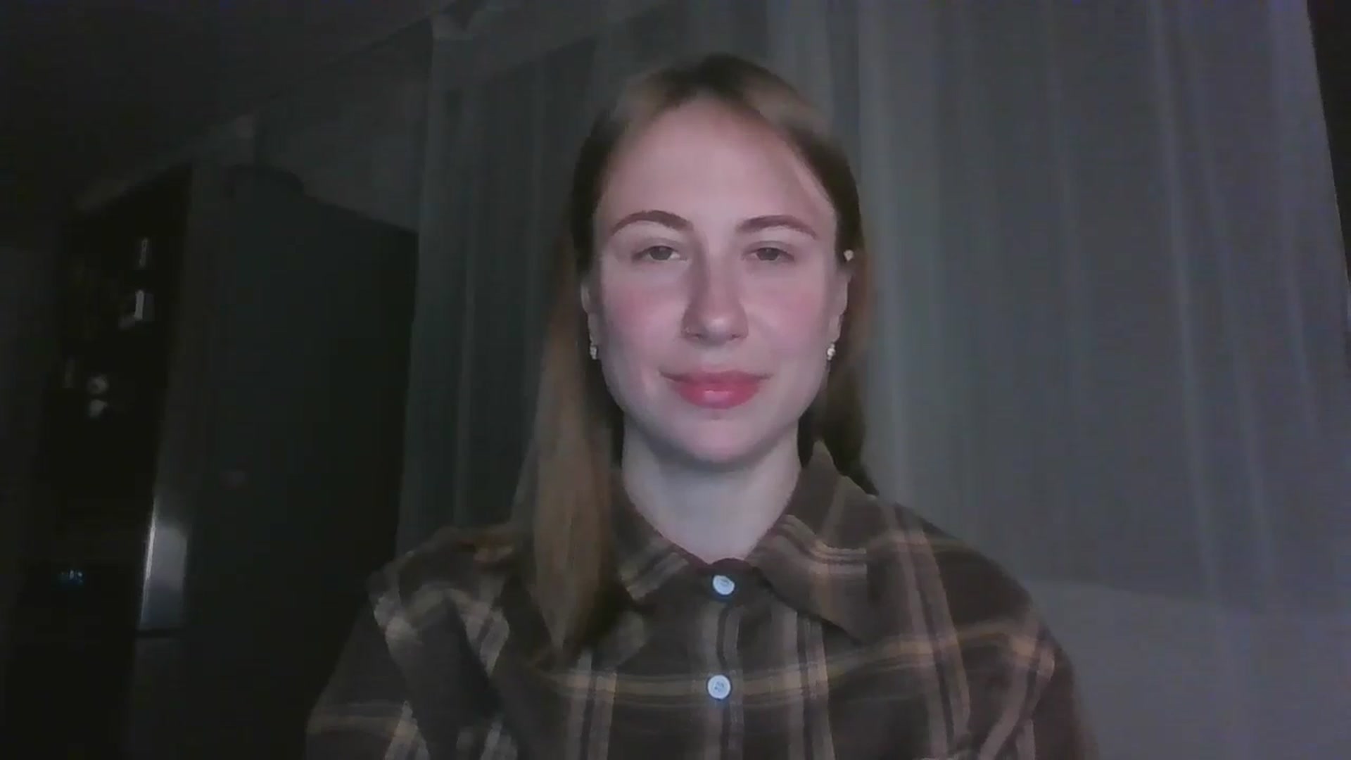 Gallery image thumbnail from Elix1r's myfreecams stream on, 06/14/2024, 22:29 image 10 of 20