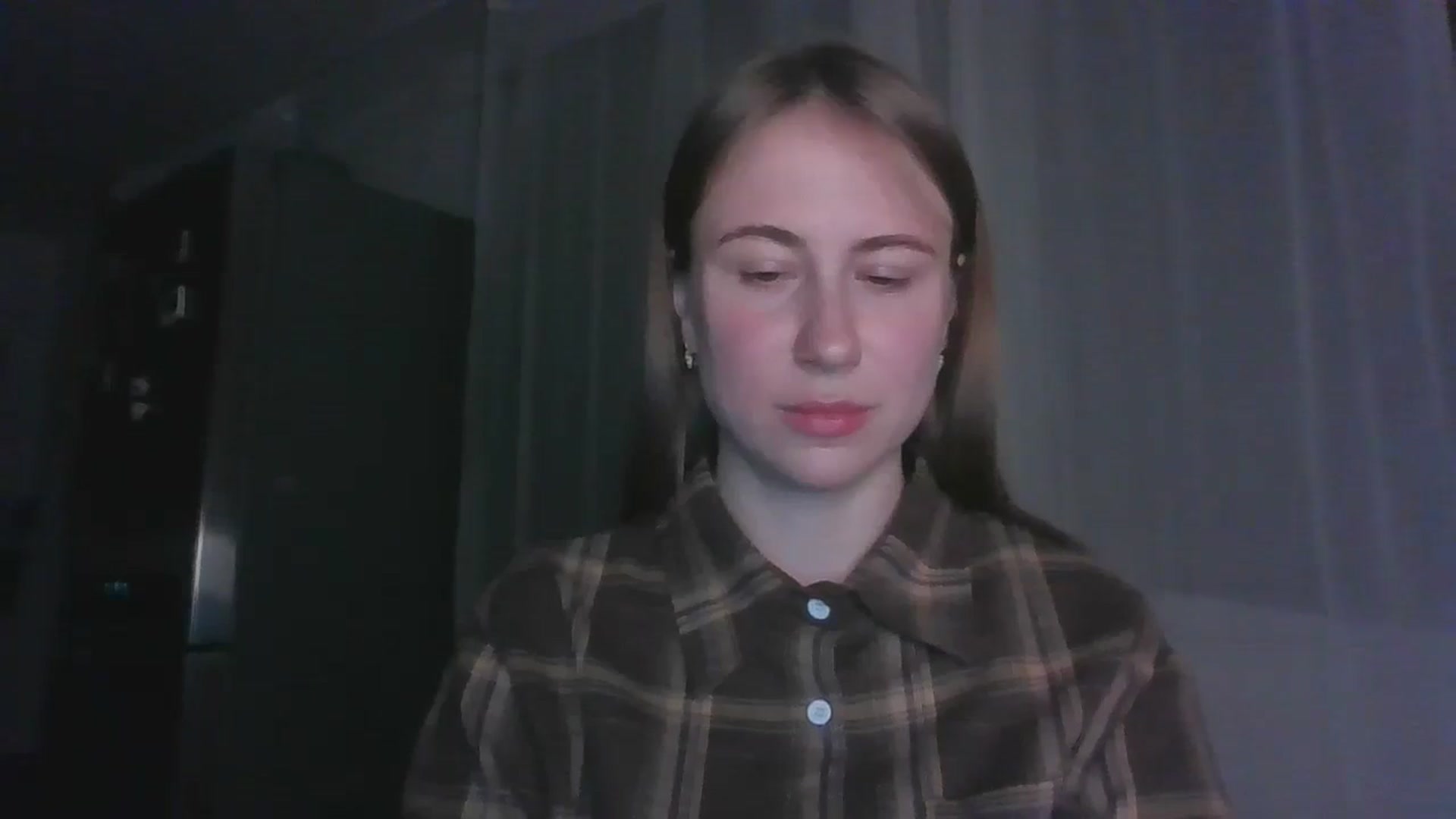 Gallery image thumbnail from Elix1r's myfreecams stream on, 06/14/2024, 22:29 image 4 of 20