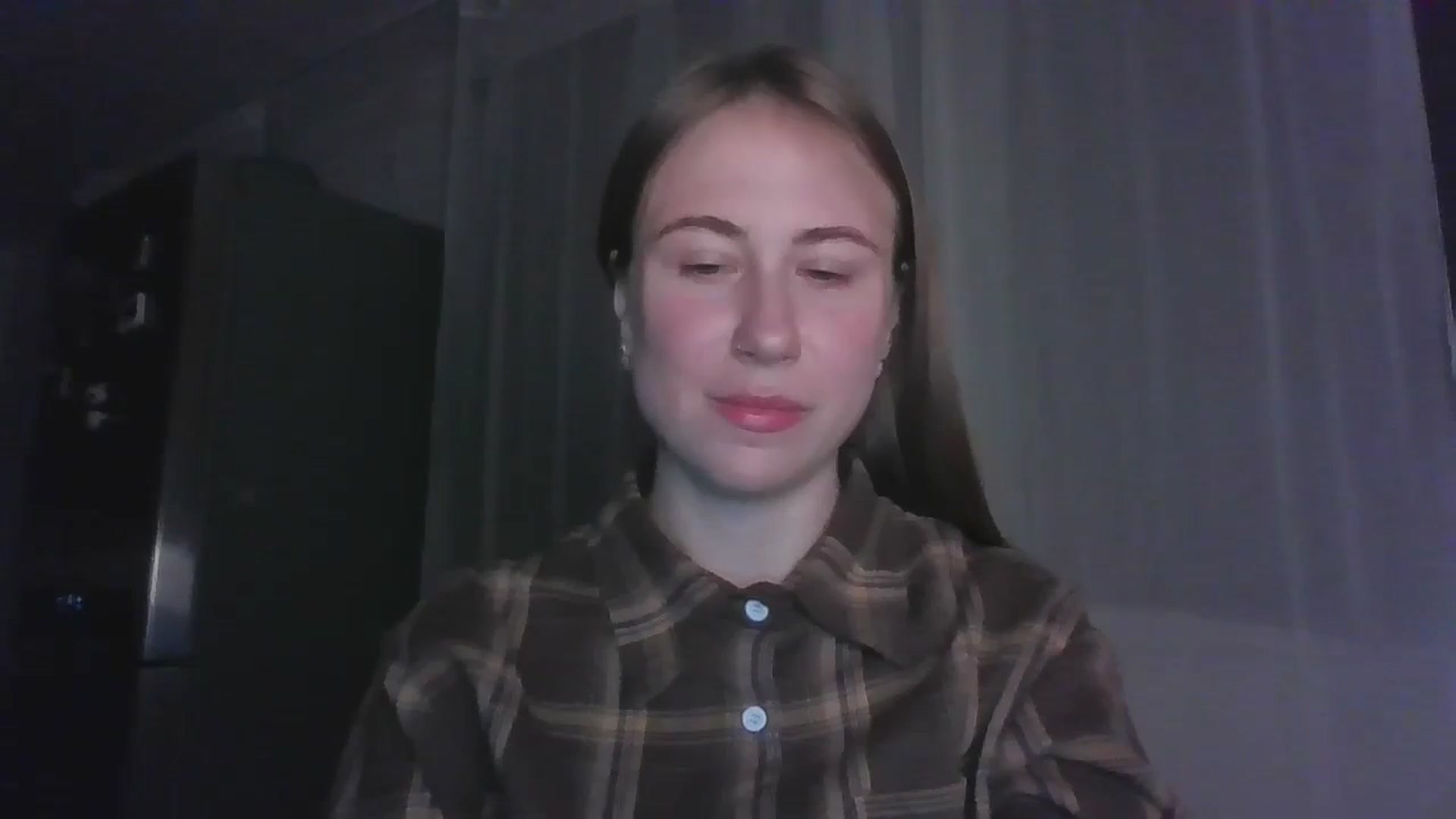 Gallery image thumbnail from Elix1r's myfreecams stream on, 06/14/2024, 22:29 image 18 of 20