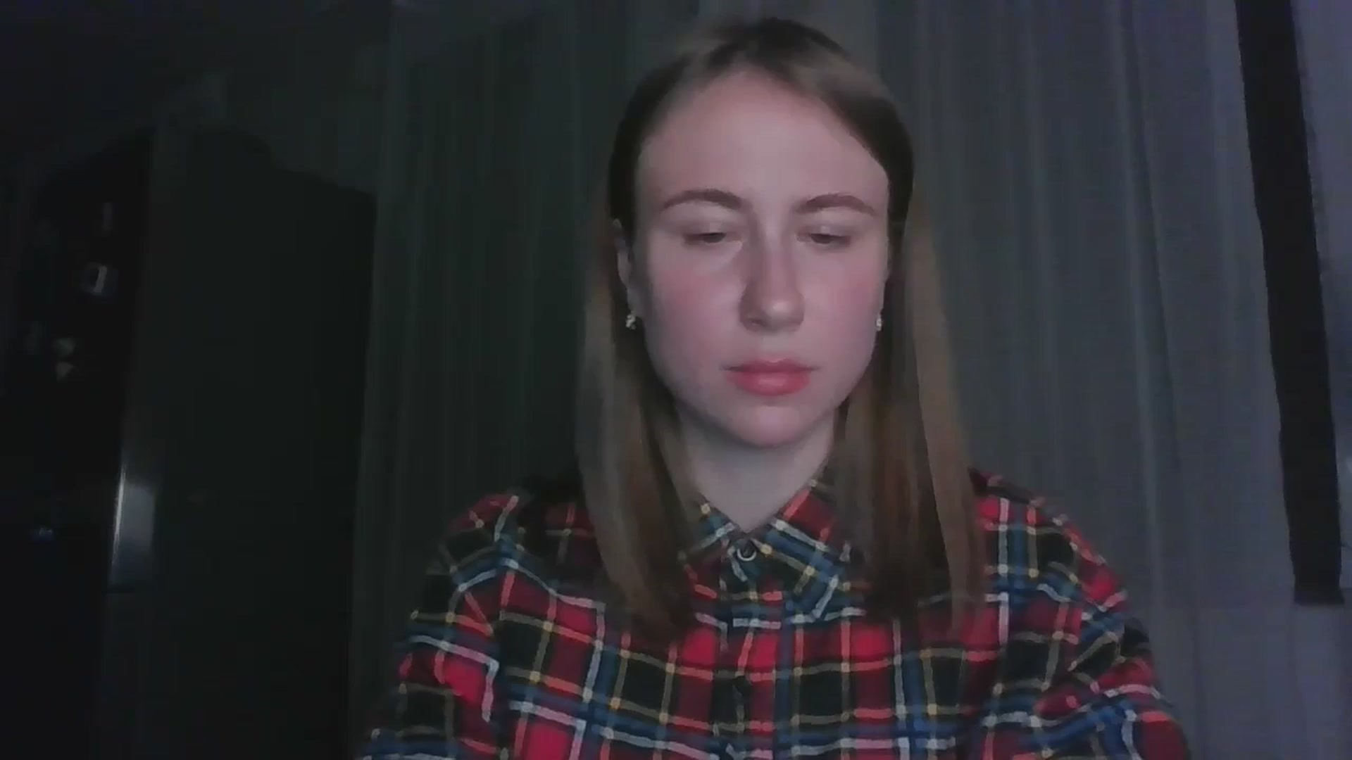 Gallery image thumbnail from Elix1r's myfreecams stream on, 06/16/2024, 21:10 image 1 of 20
