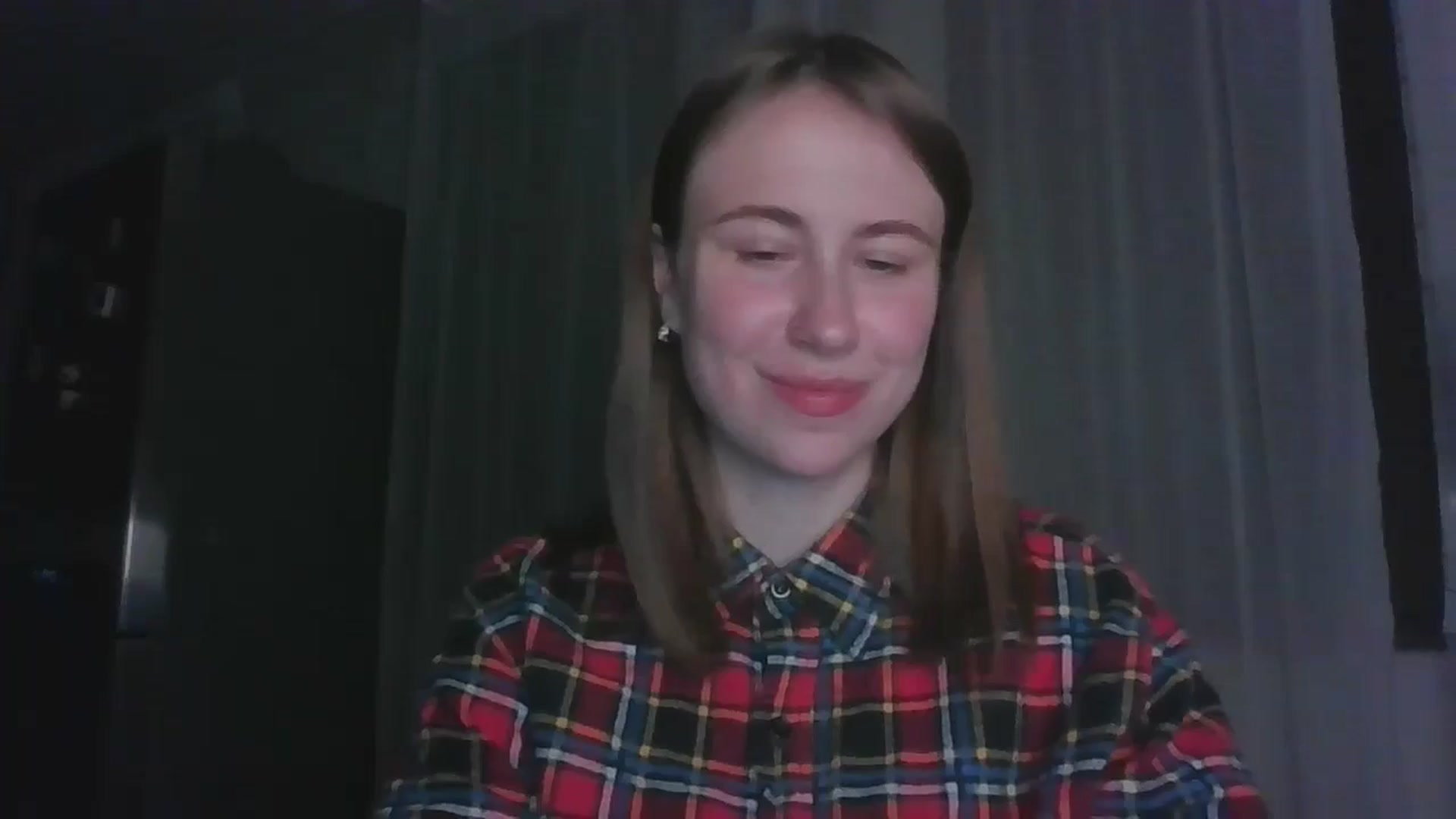 Gallery image thumbnail from Elix1r's myfreecams stream on, 06/16/2024, 21:10 image 3 of 20