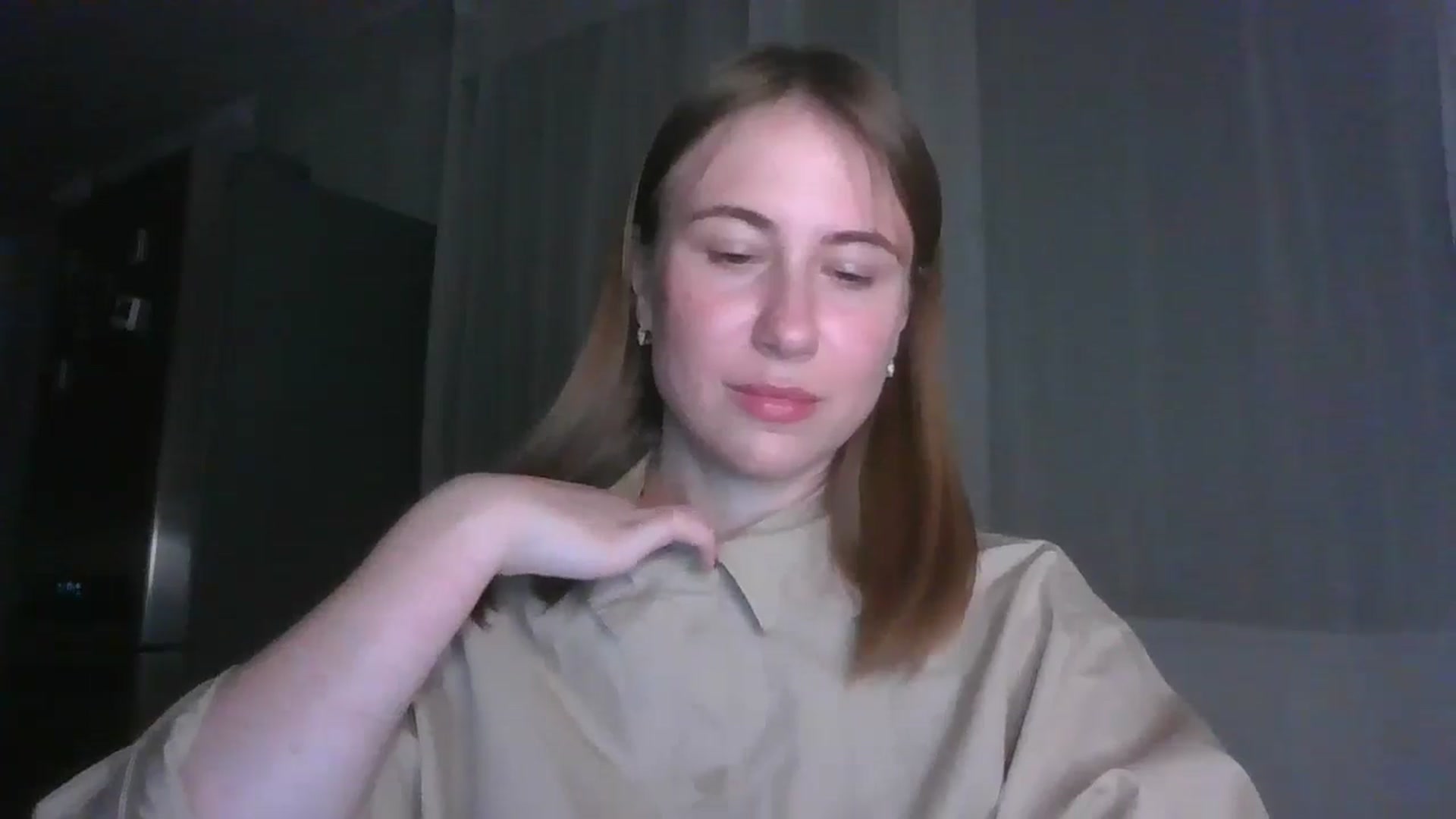 Gallery image thumbnail from Elix1r's myfreecams stream on, 06/17/2024, 21:41 image 20 of 20