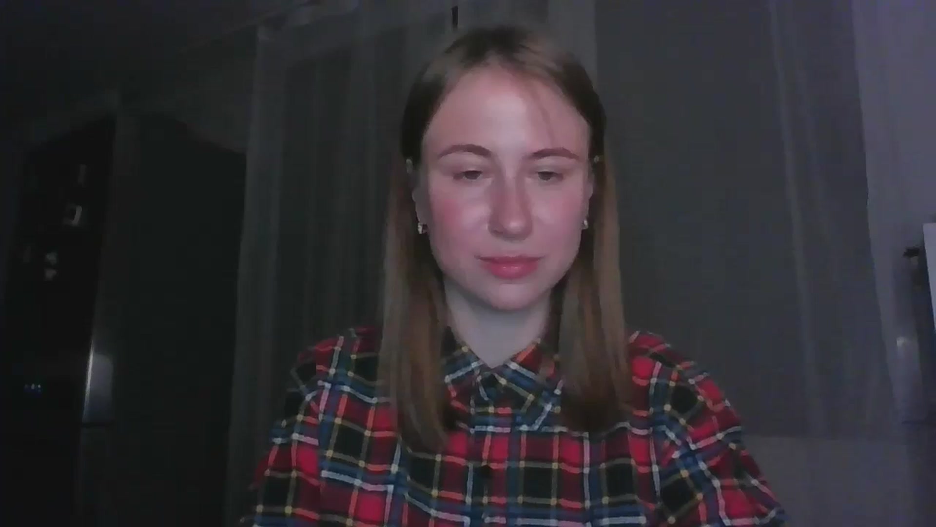 Gallery image thumbnail from Elix1r's myfreecams stream on, 06/19/2024, 21:42 image 15 of 20