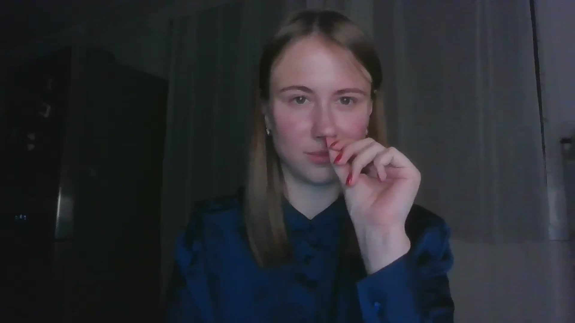 Gallery image thumbnail from Elix1r's myfreecams stream on, 06/26/2024, 22:01 image 3 of 20