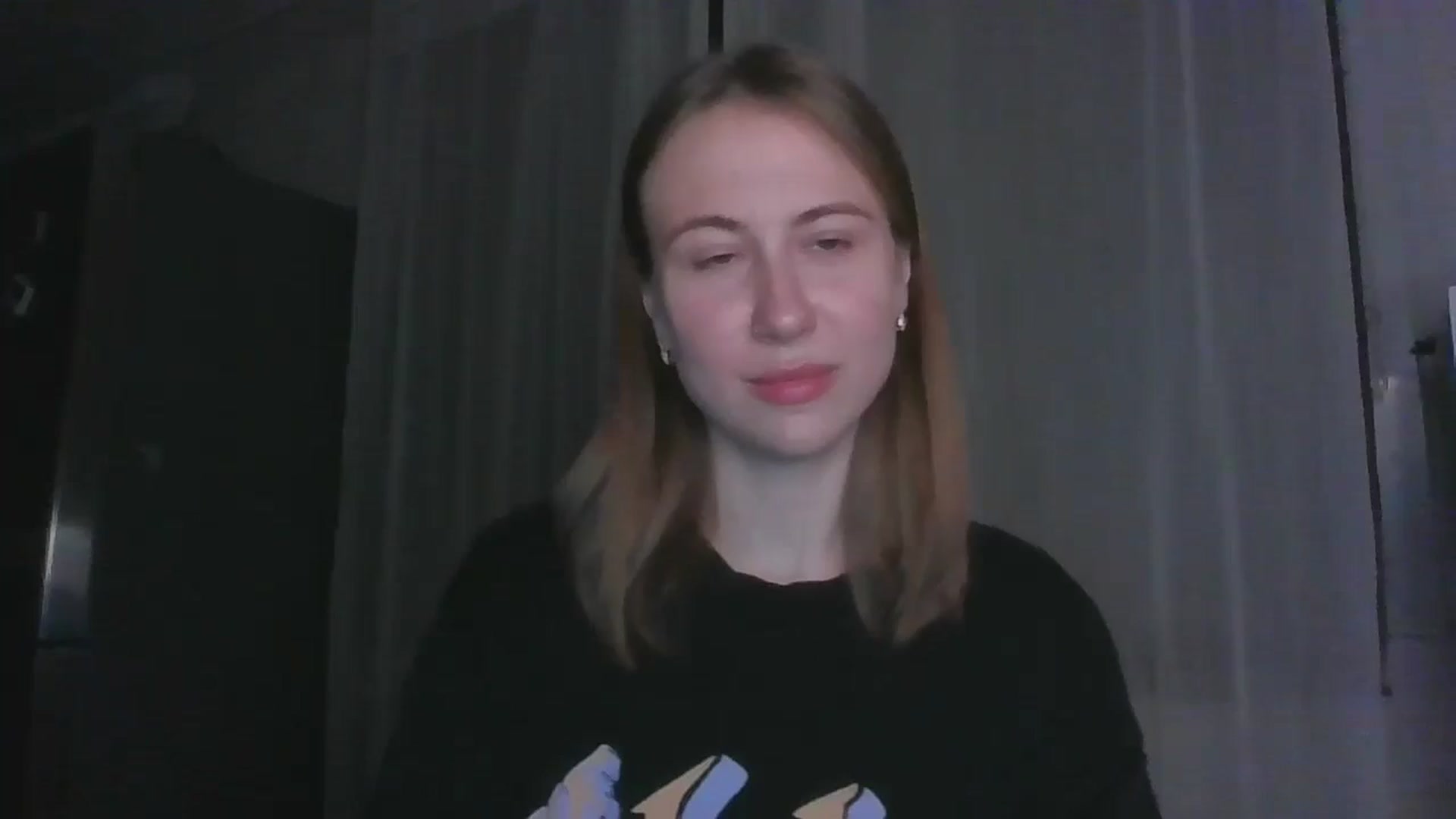 Gallery image thumbnail from Elix1r's myfreecams stream on, 06/27/2024, 21:50 image 1 of 20