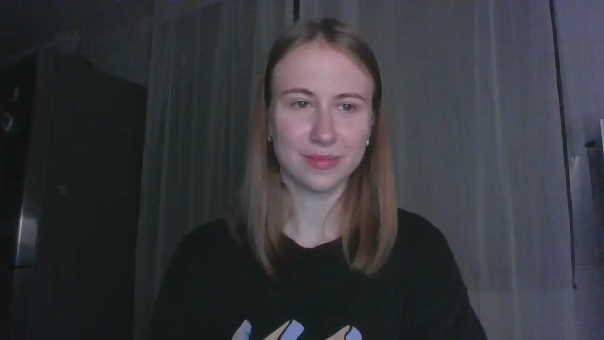 Gallery image thumbnail from Elix1r's myfreecams stream on, 06/27/2024, 21:50 image 9 of 20