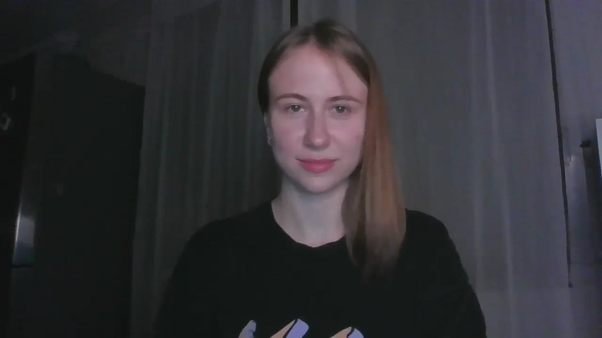 Gallery image thumbnail from Elix1r's myfreecams stream on, 06/27/2024, 22:28 image 15 of 20
