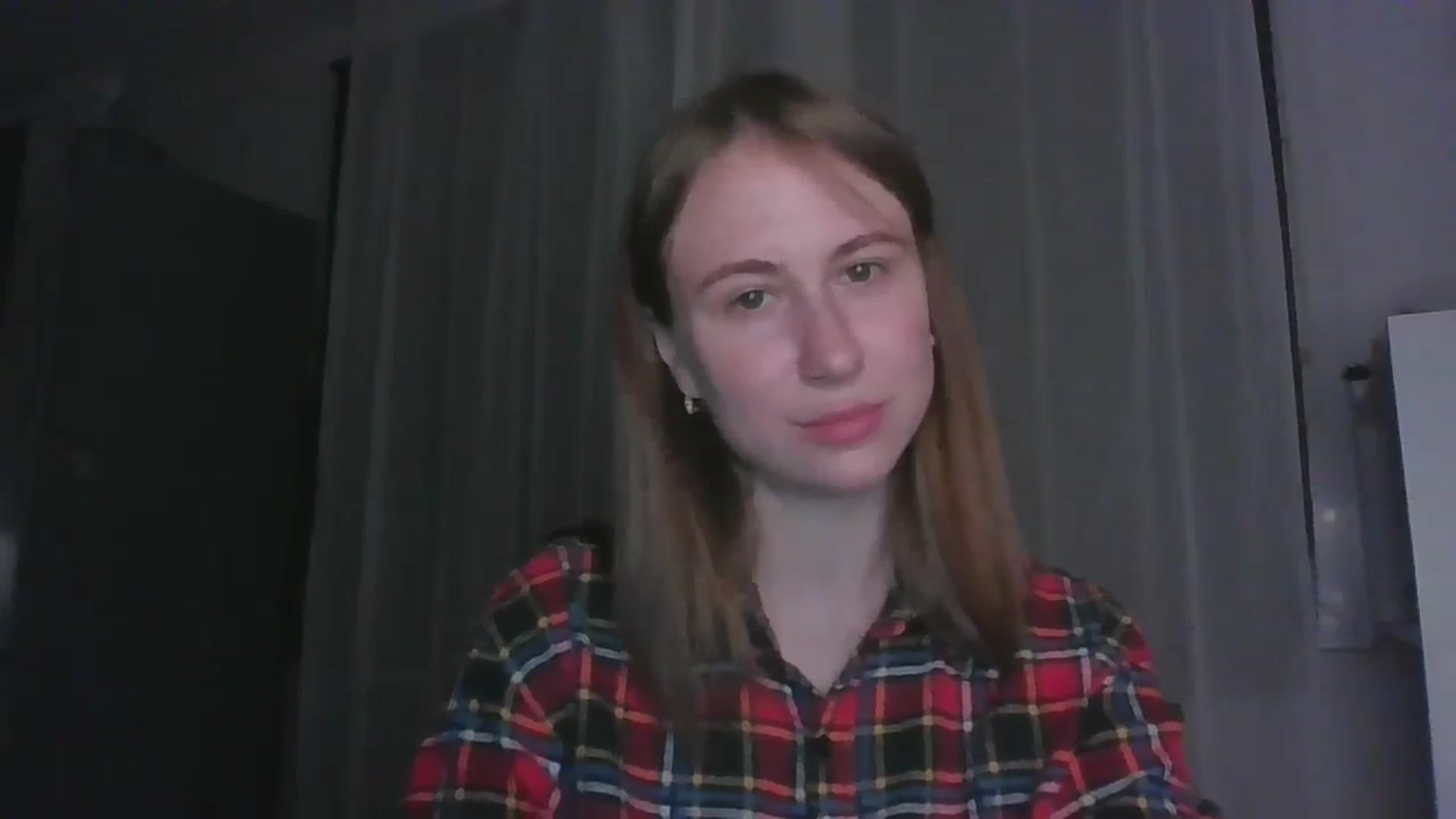 Gallery image thumbnail from Elix1r's myfreecams stream on, 06/28/2024, 22:47 image 16 of 20