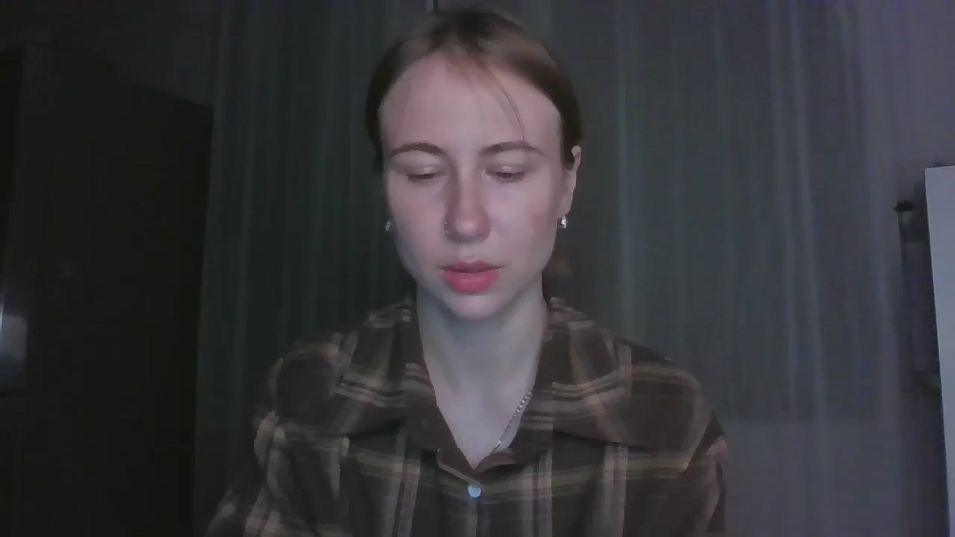 Gallery image thumbnail from Elix1r's myfreecams stream on, 06/29/2024, 22:54 image 9 of 20