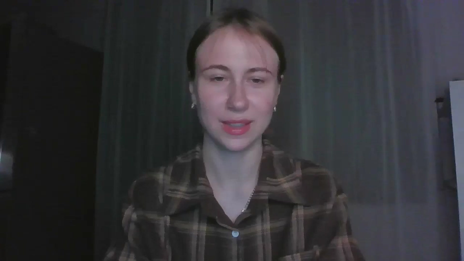 Gallery image thumbnail from Elix1r's myfreecams stream on, 06/29/2024, 22:54 image 16 of 20