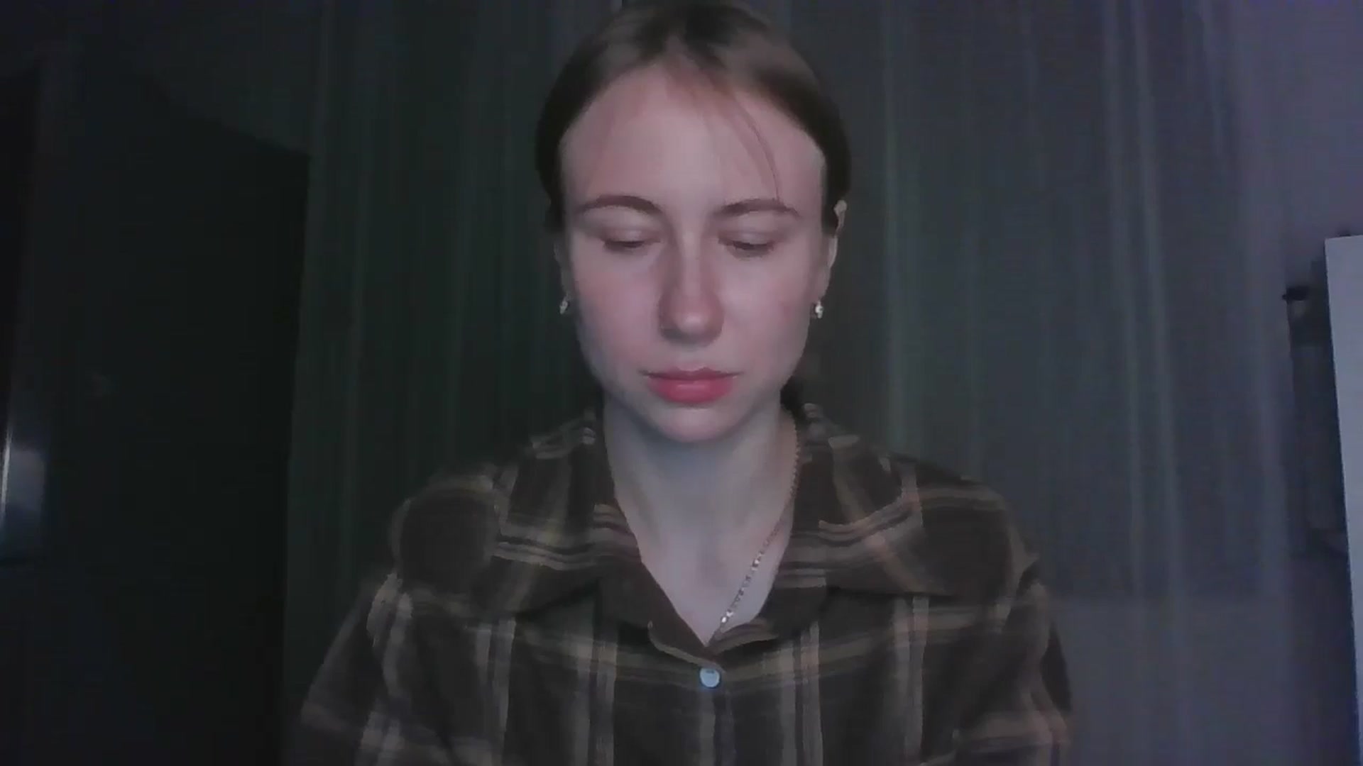 Gallery image thumbnail from Elix1r's myfreecams stream on, 06/29/2024, 22:54 image 3 of 20